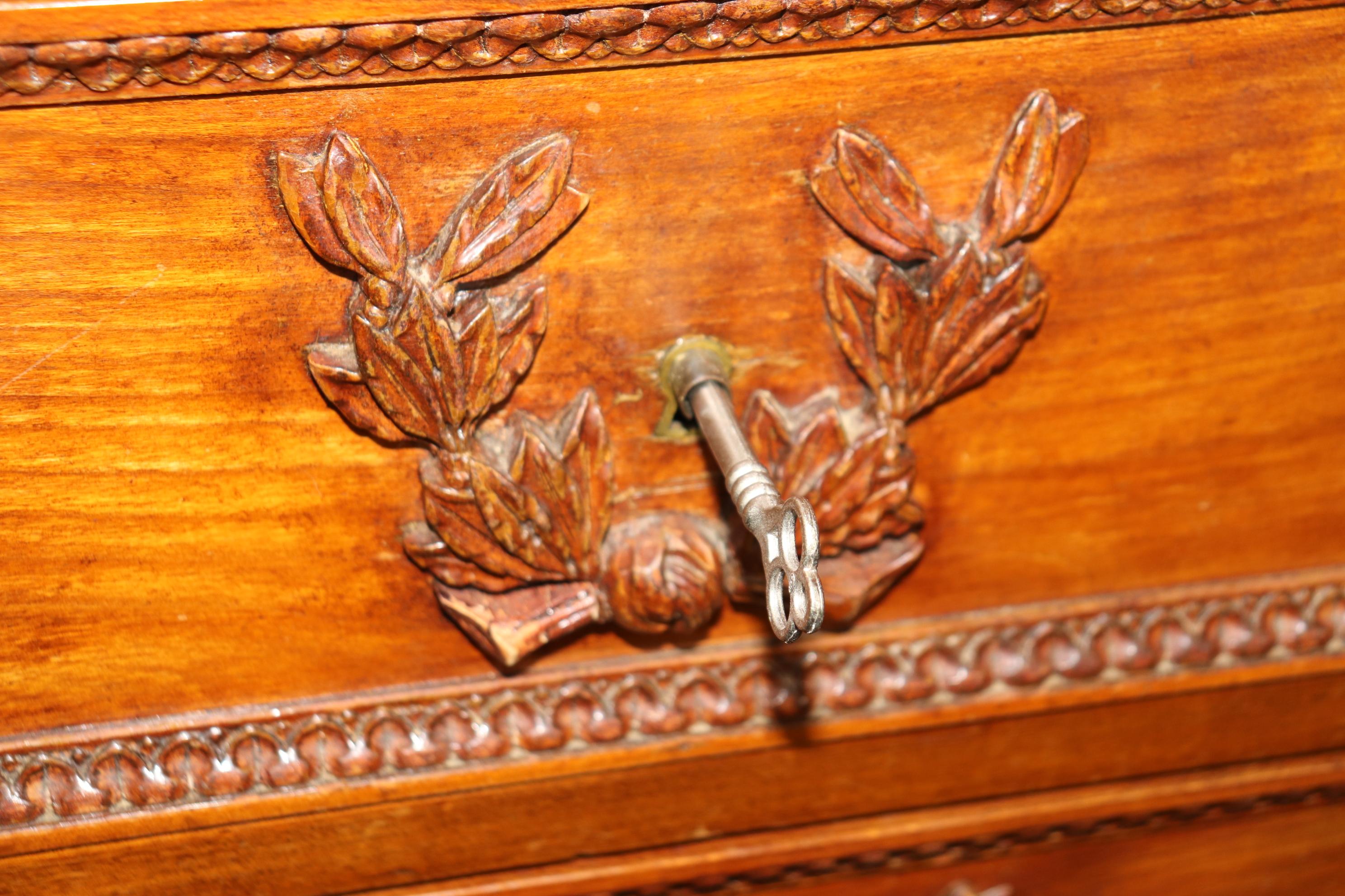 Fine Carved Walnut French Louis XV Secretary Desk Abatant Basket of Flowers For Sale 12