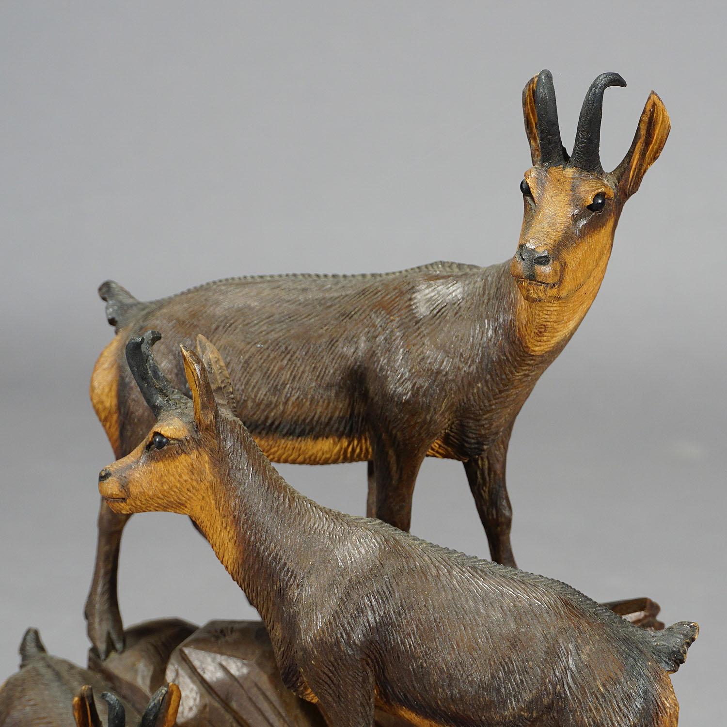 Austrian Fine Carved Wood Chamois Family by Ernst Heissl, circa 1900 For Sale