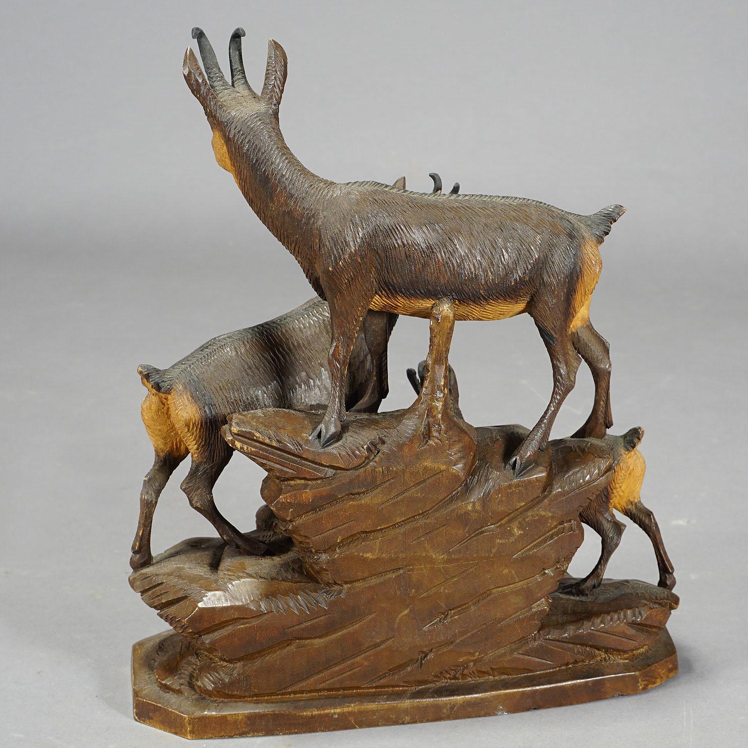 Fine Carved Wood Chamois Family by Ernst Heissl, circa 1900 For Sale 1