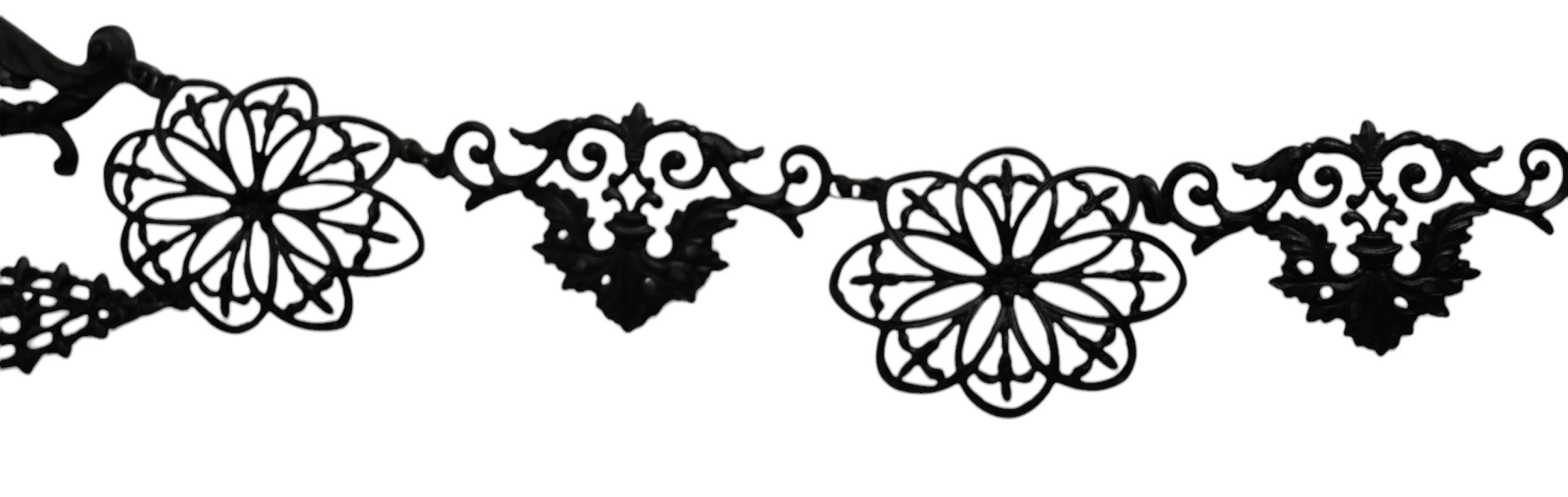 Fine Cast Berlin Iron Necklace, Early 19th Century For Sale 1