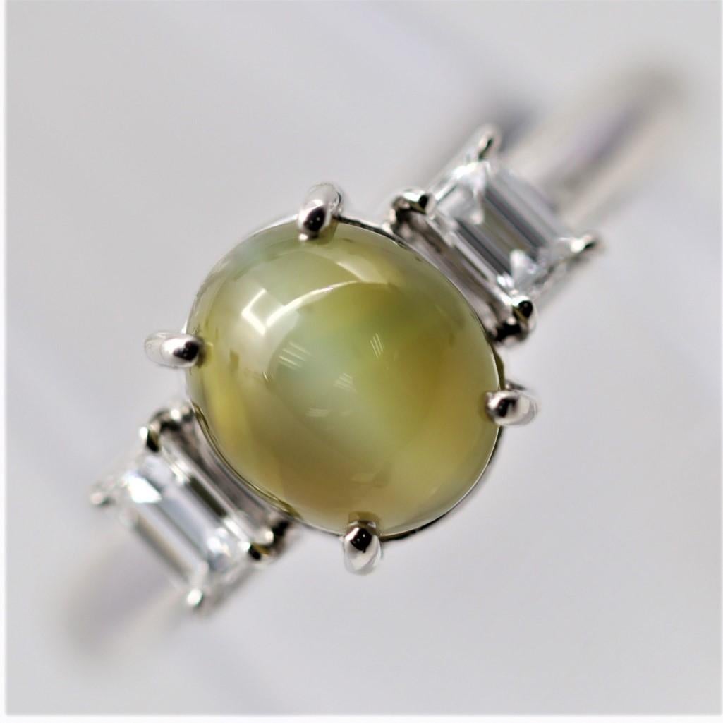A superb gem quality cats-eye chrysoberyl with the ideal milk and honey color! It weighs 3.53 carats and when a light hits the stone half appears to have a fine silky milk color while the other half of the eye has a royal honey color. Found only in