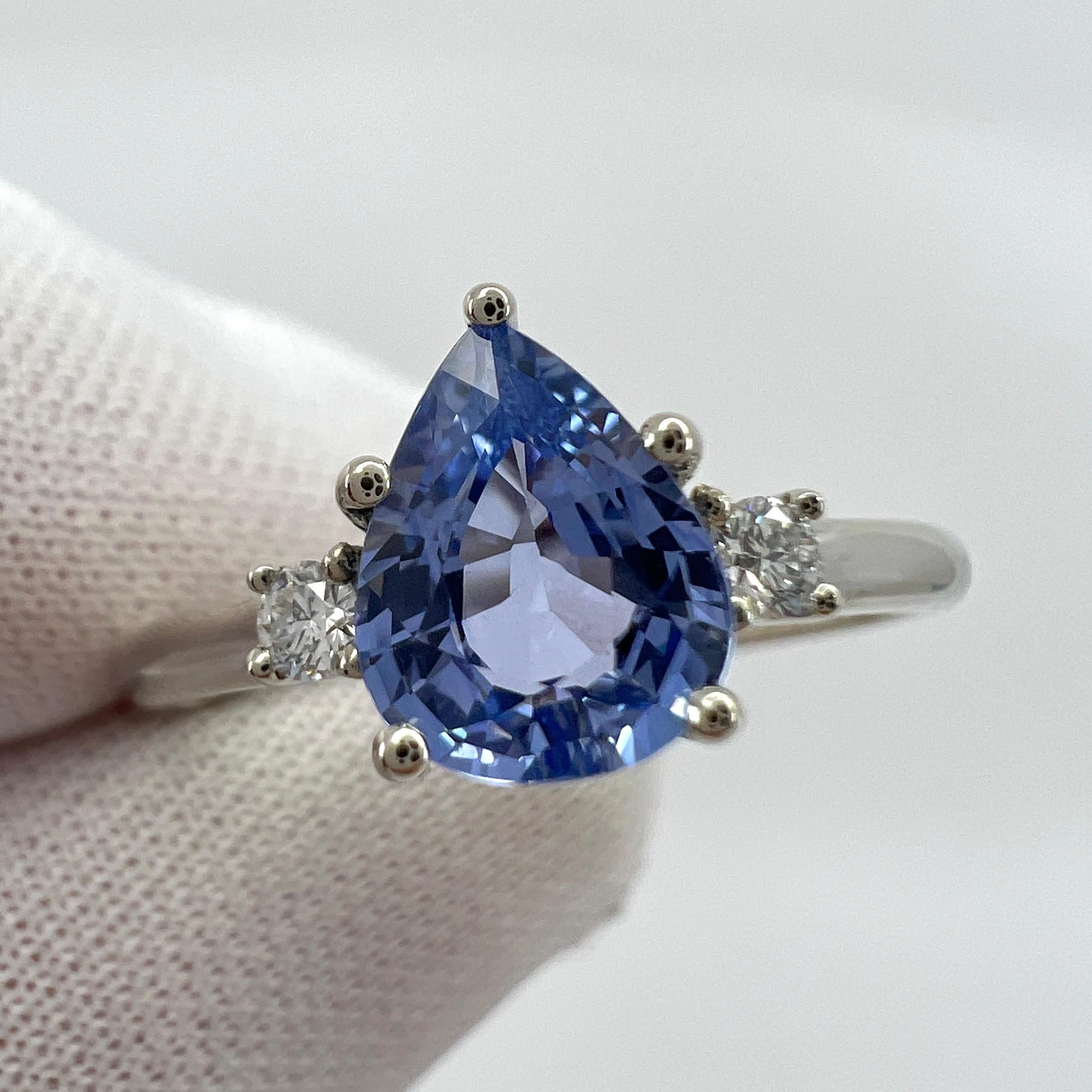 Fine Ceylon Blue Sapphire & Diamond 18k White Gold Pear Cut Three Stone Ring In New Condition In Birmingham, GB
