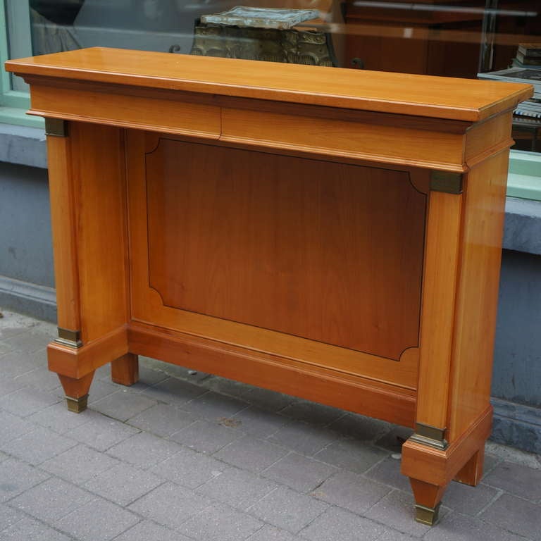 Hollywood Regency Fine Cherrywood 1950s Console or Side board For Sale