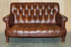 FiNE CHESTNUT BROWN LEATHER LAUREN ASHLEY CHESTERFIELD TWO SEAT LIBRARY SOFa