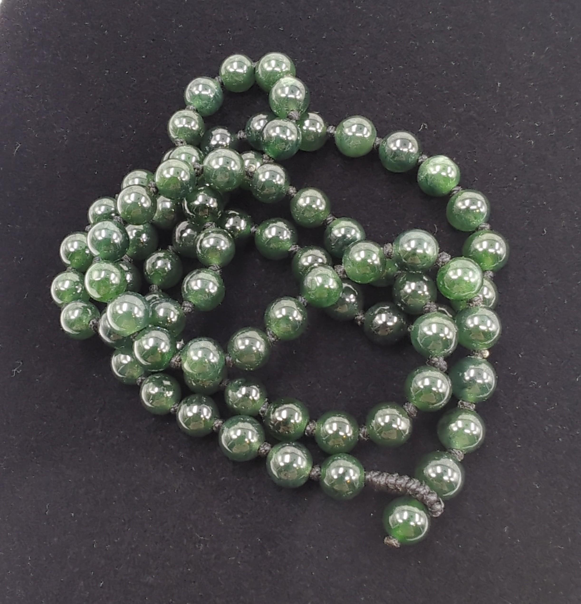 Collana di perline di giada cinese fine di grado A, naturale e traslucida, verde inchiostro, 22