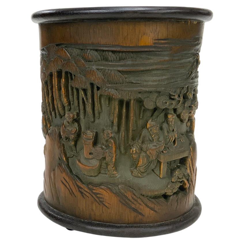 Pot à brosse chinois sculpté en racine de bambou en vente