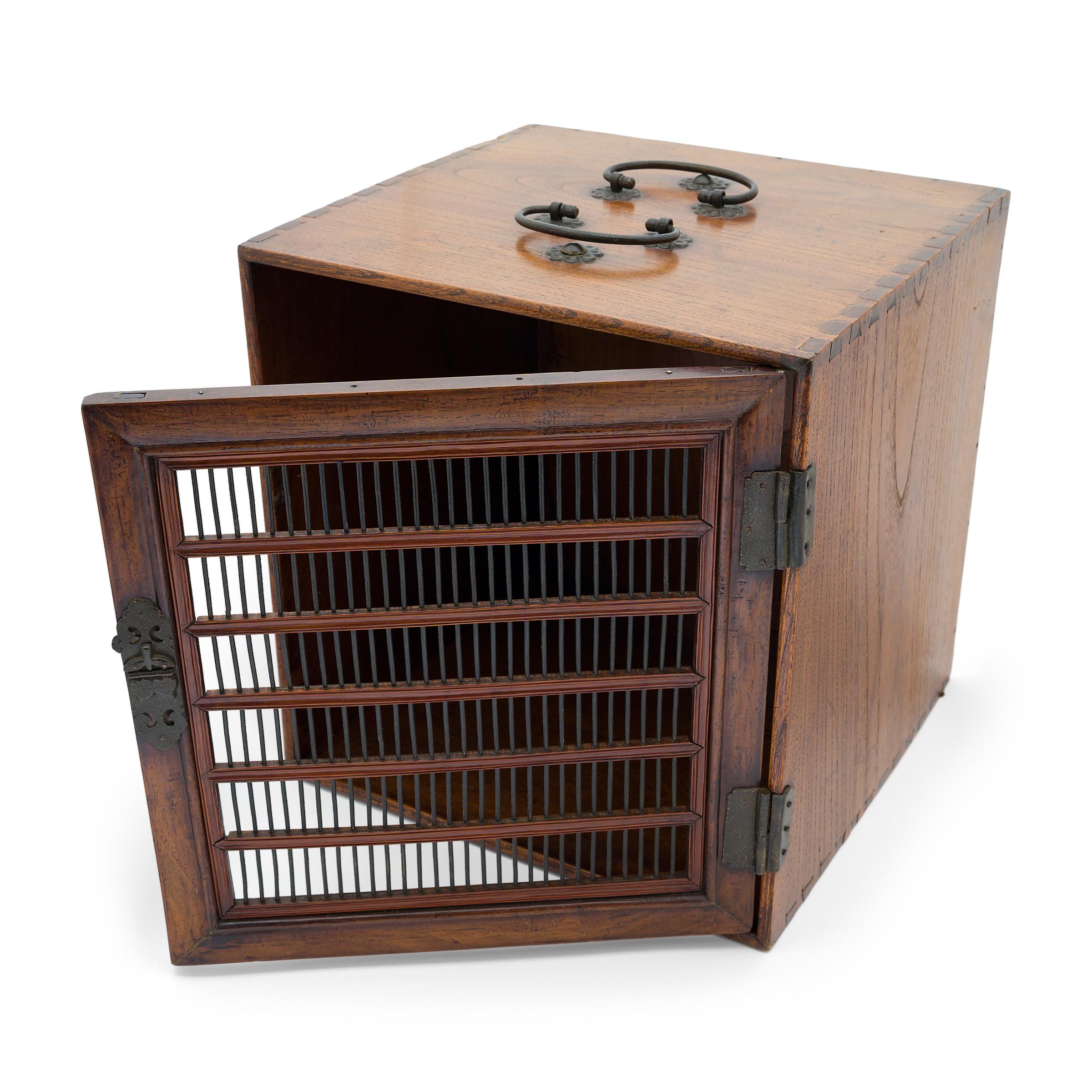 Fine Chinese Birdcage Traveling Case, circa 1900 In Good Condition In Chicago, IL