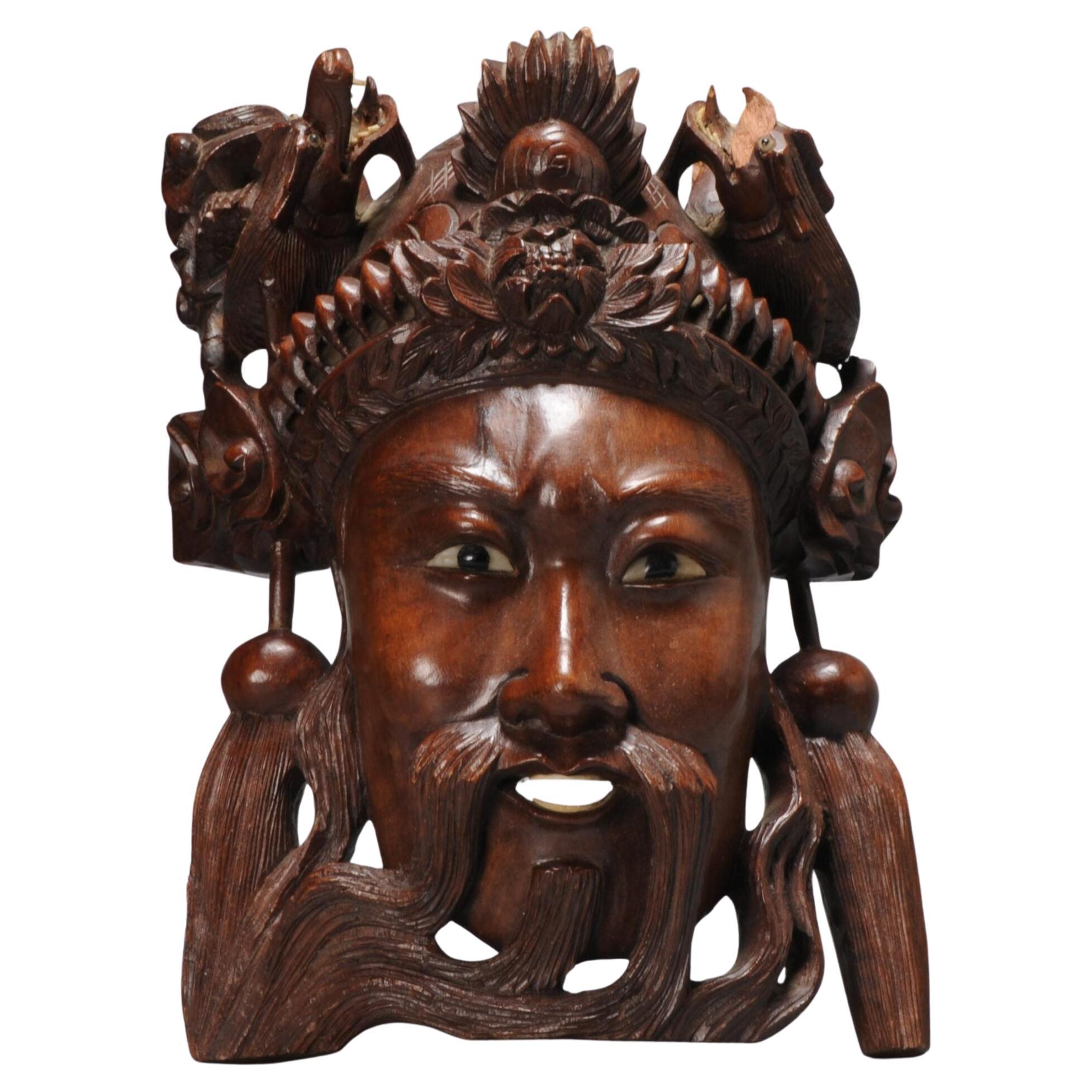 Fina máscara facial china de madera tallada, ca 1900-1940 en venta
