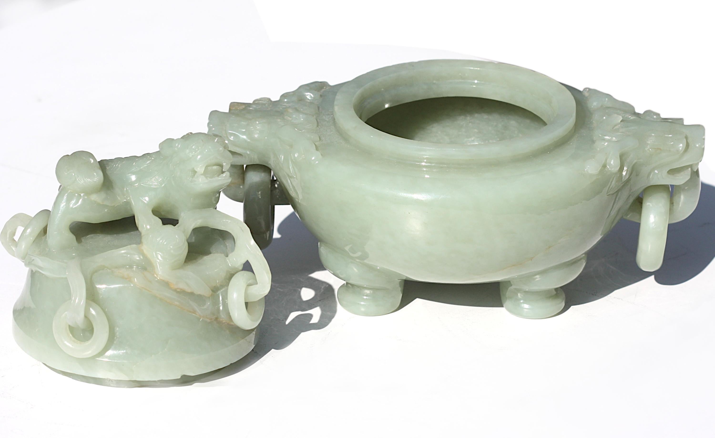 Fine Chinese Celadon Jade Tripod Censer Qing Dynasty For Sale 1