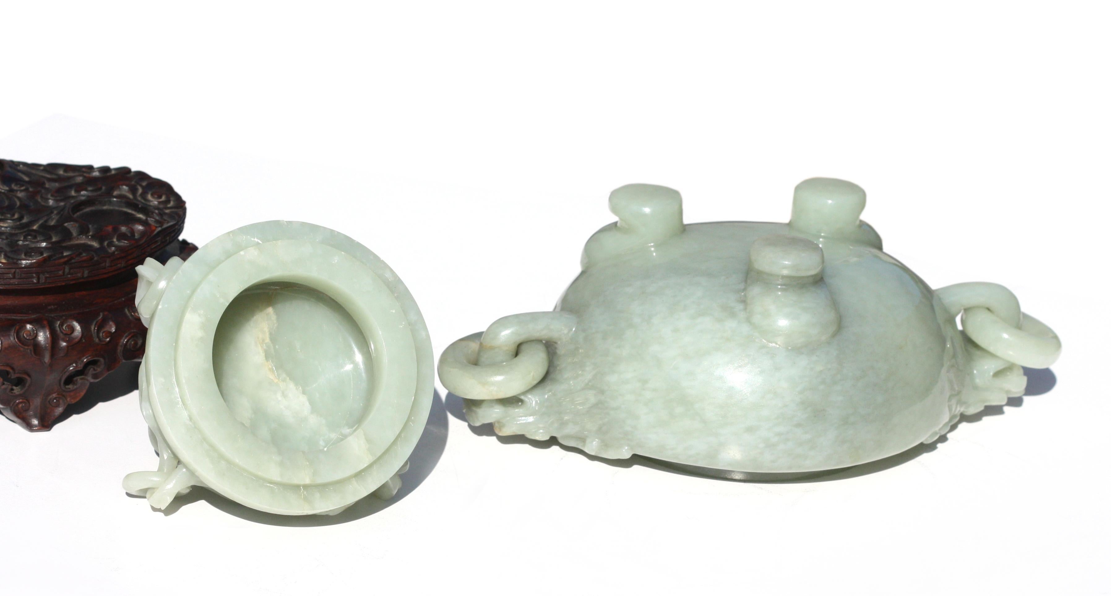 Fine Chinese Celadon Jade Tripod Censer Qing Dynasty For Sale 3