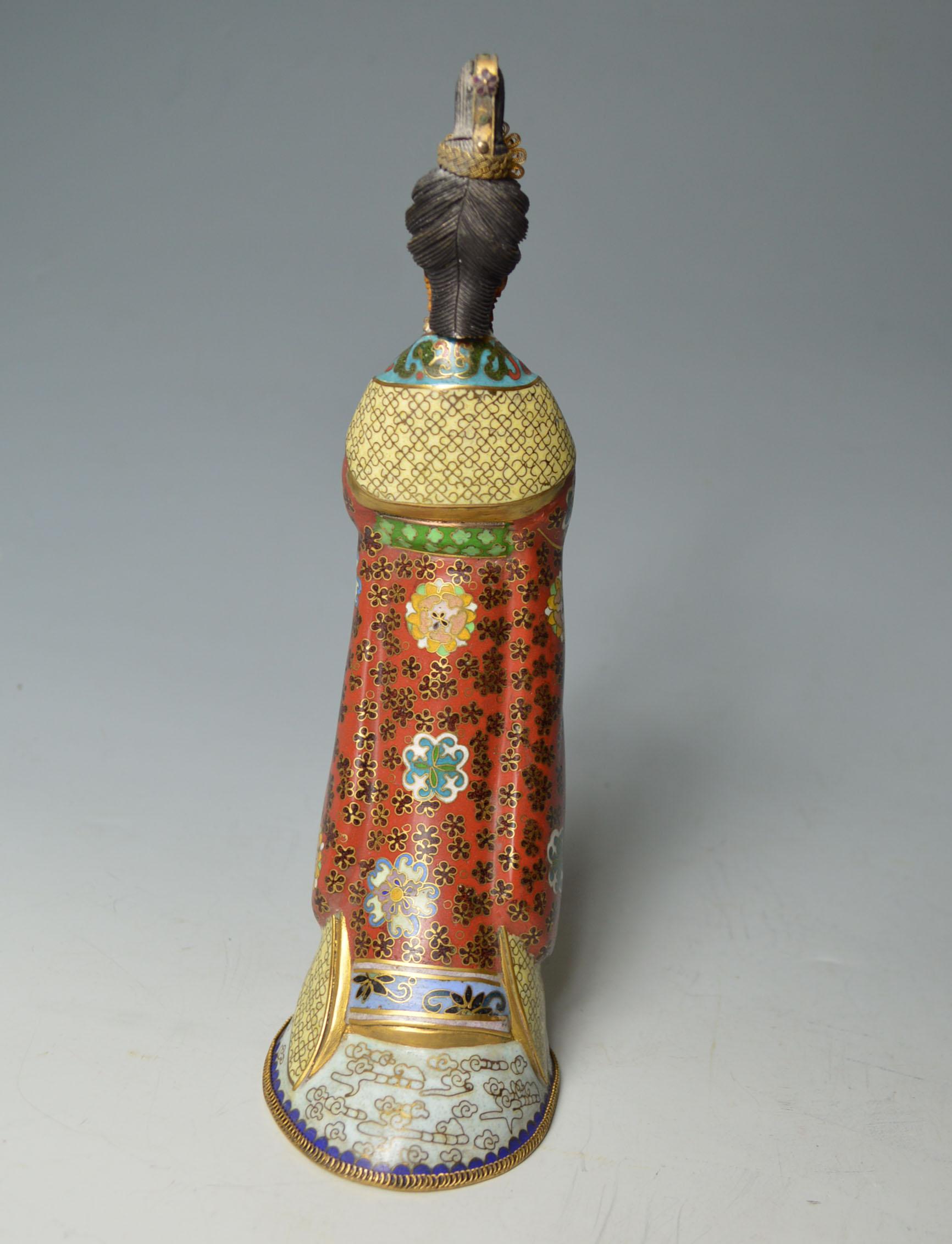Early 20th Century Fine Chinese Cloisonne Figure of a Princess 中国古董