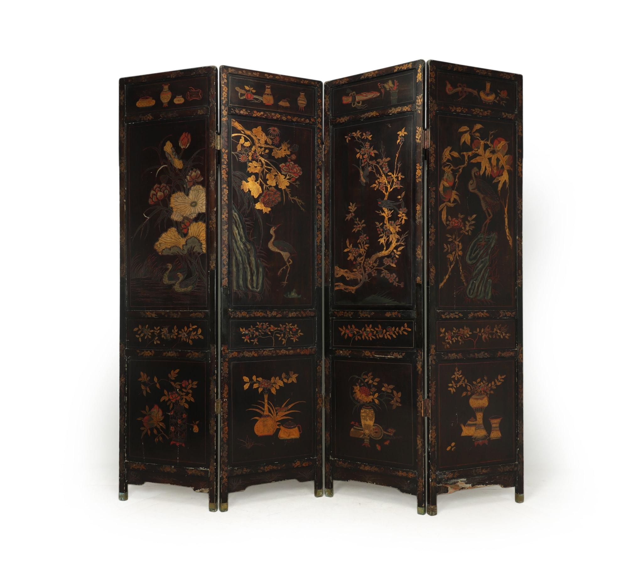 Fine Chinese Export Gilt and Black Lacquer Screen, c1840 9