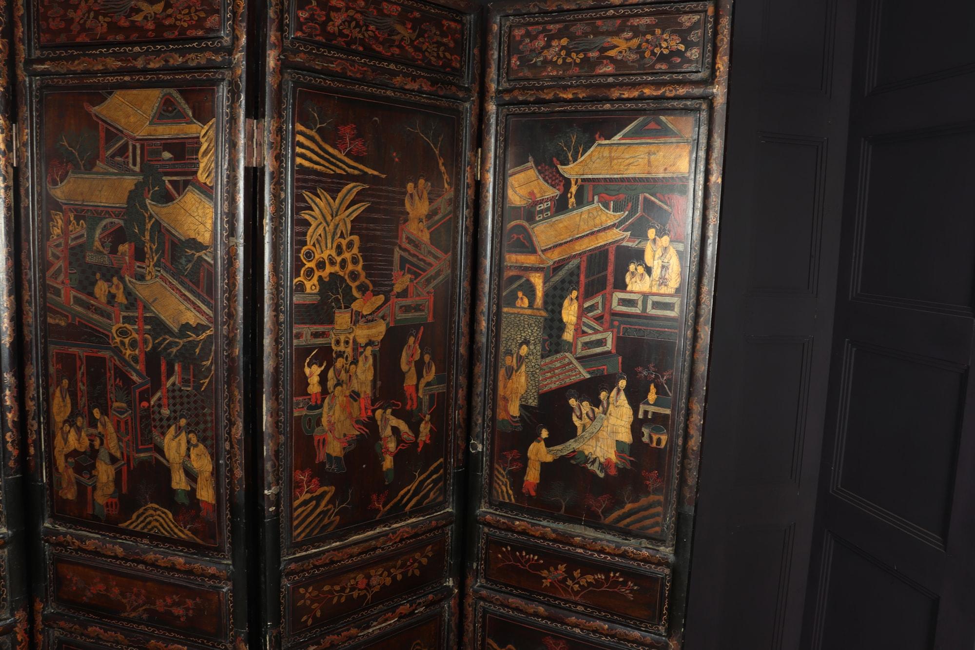 Fine Chinese Export Gilt and Black Lacquer Screen, c1840 1