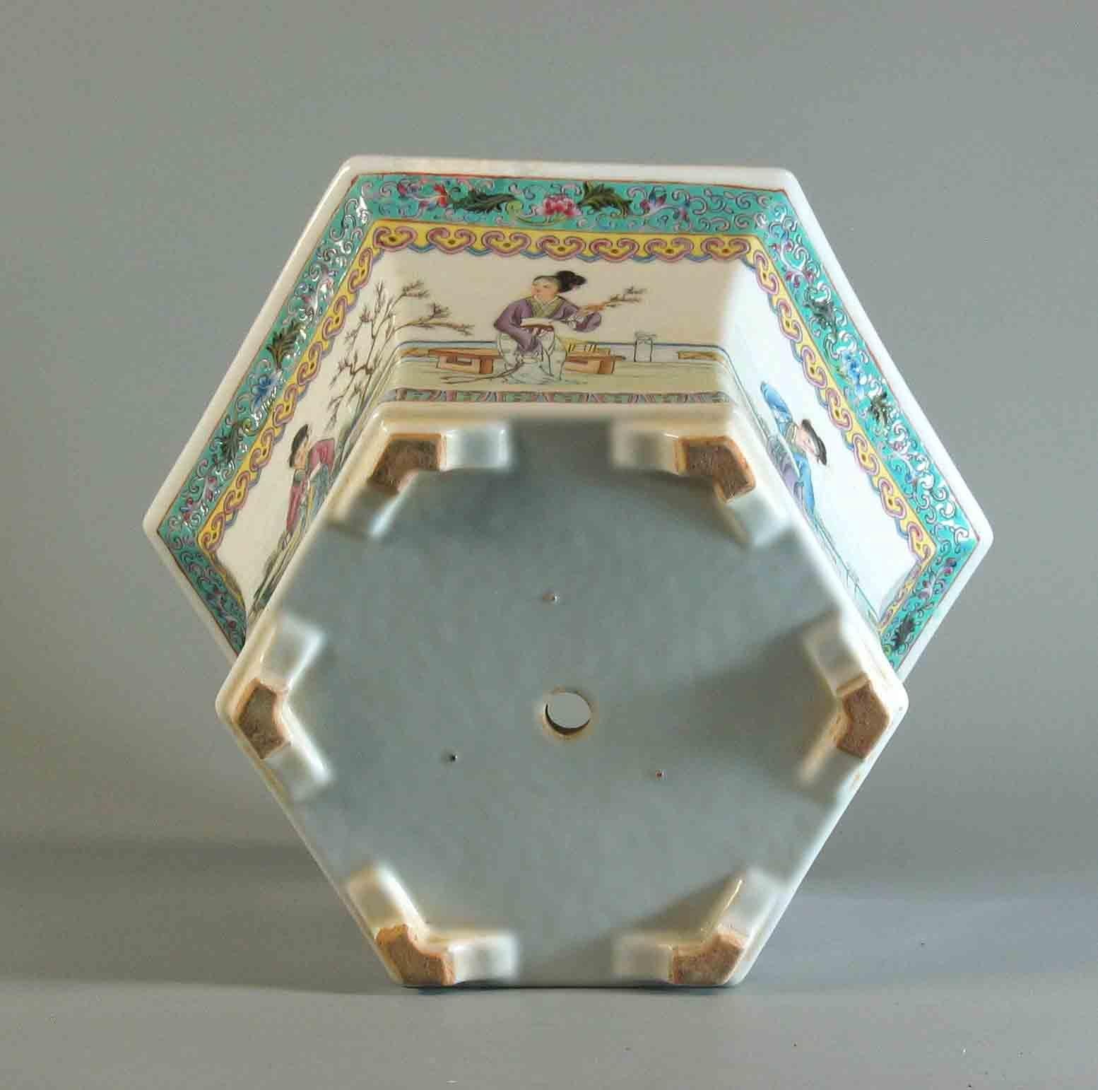 Hand-Crafted Fine Chinese Famille Rose Hexagonal Jardiniere and Stand Republic Period For Sale