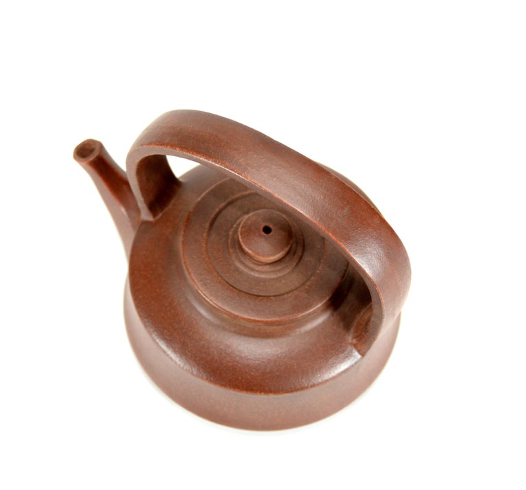 Fine Chinese Handmade Purple Clay Yixing Zisha Tall Handle Teapot For