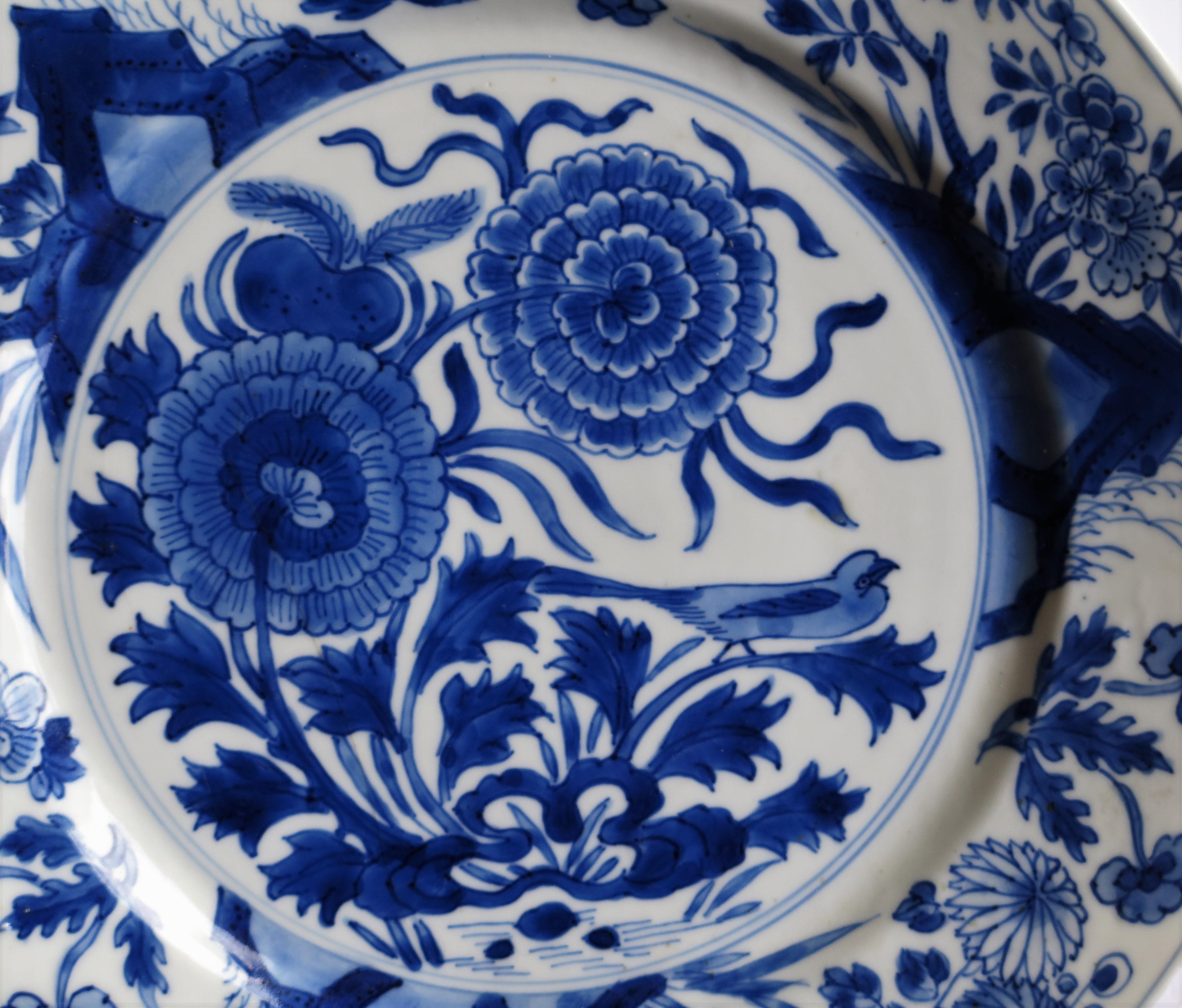 Fine Chinese Porcelain Blue and White Plate, Kangxi Period & Mark, circa 1700 1
