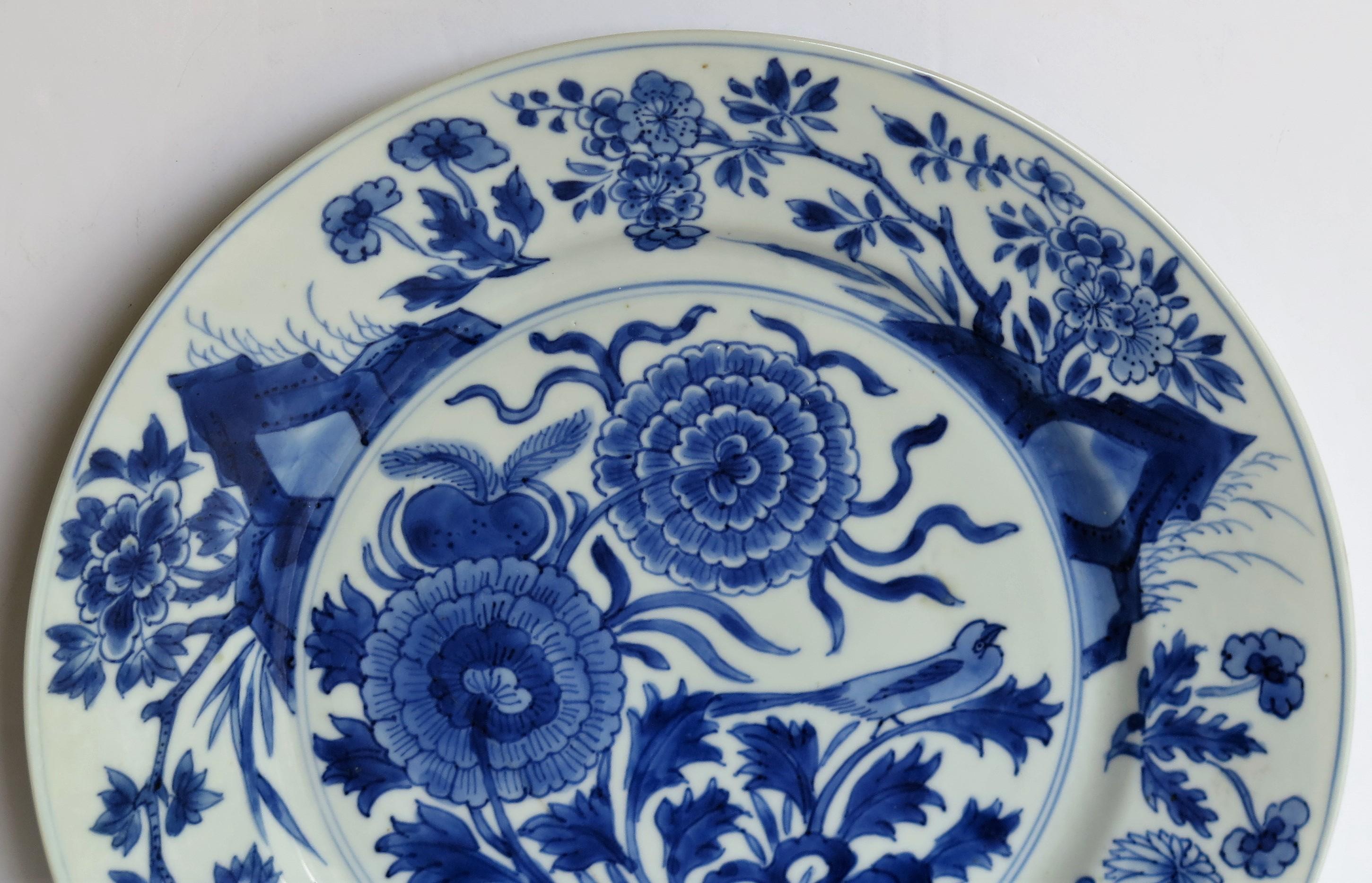 Hand-Painted Fine Chinese Porcelain Blue and White Plate, Kangxi Period & Mark, circa 1700