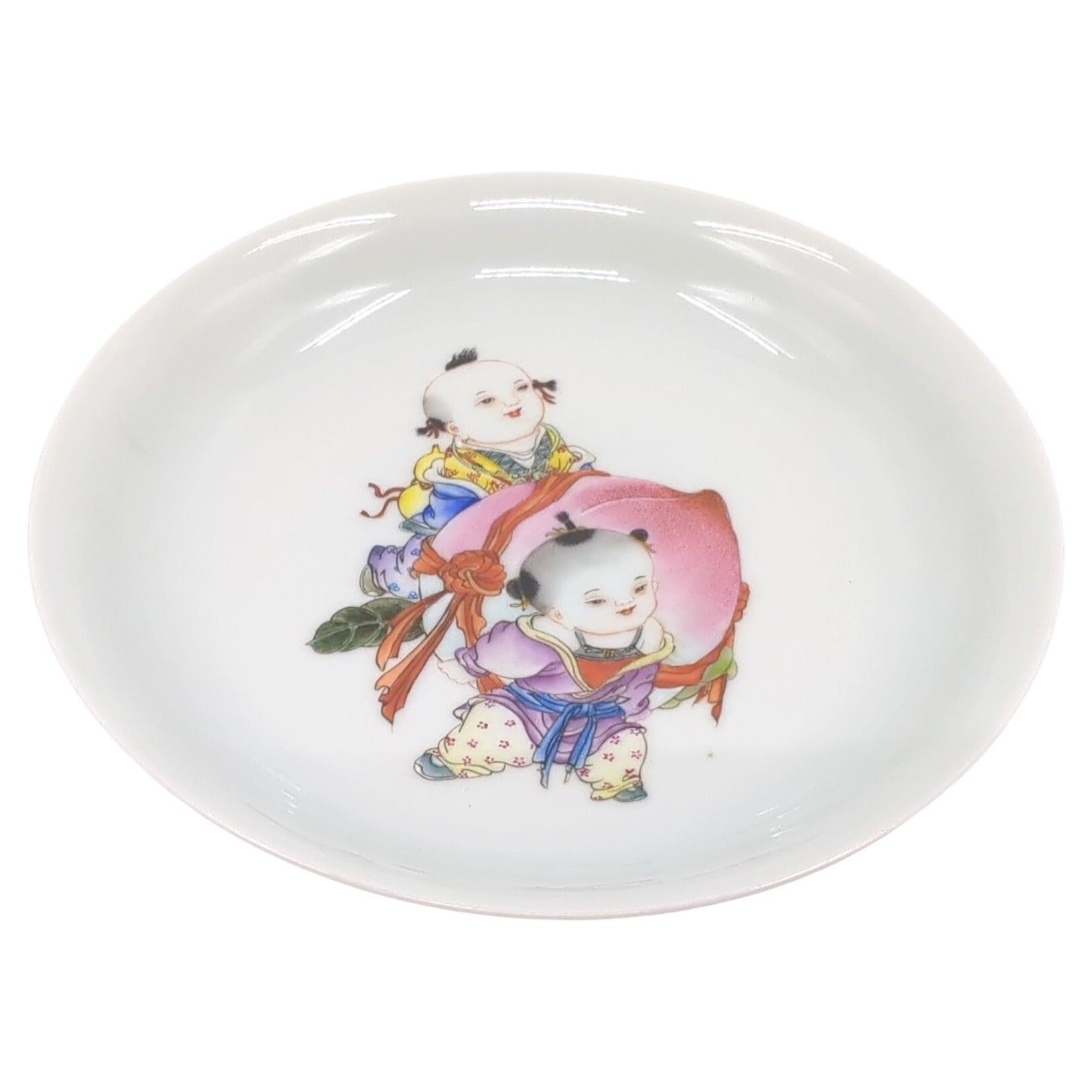 Qing Fine Chinese Porcelain Famille Rose Fencai 2 Boys Carrying Peach Plate ROC 20c  For Sale