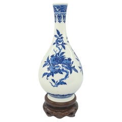 Fine Chinese Porcelain Underglaze Blue White Bats Peaches Bottle Vase Stand 20c