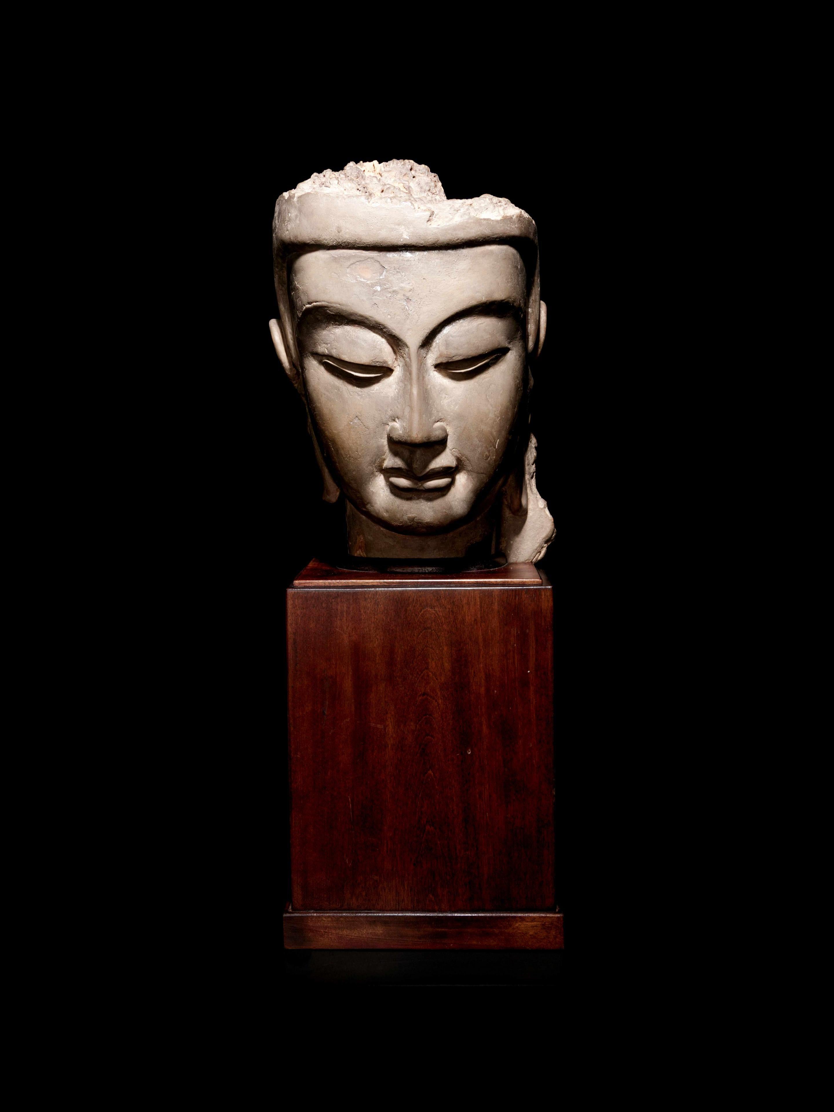 Chinesischer Stuckkopf des Bodhisattva-Stils der südlichen Dynastie im Angebot 12