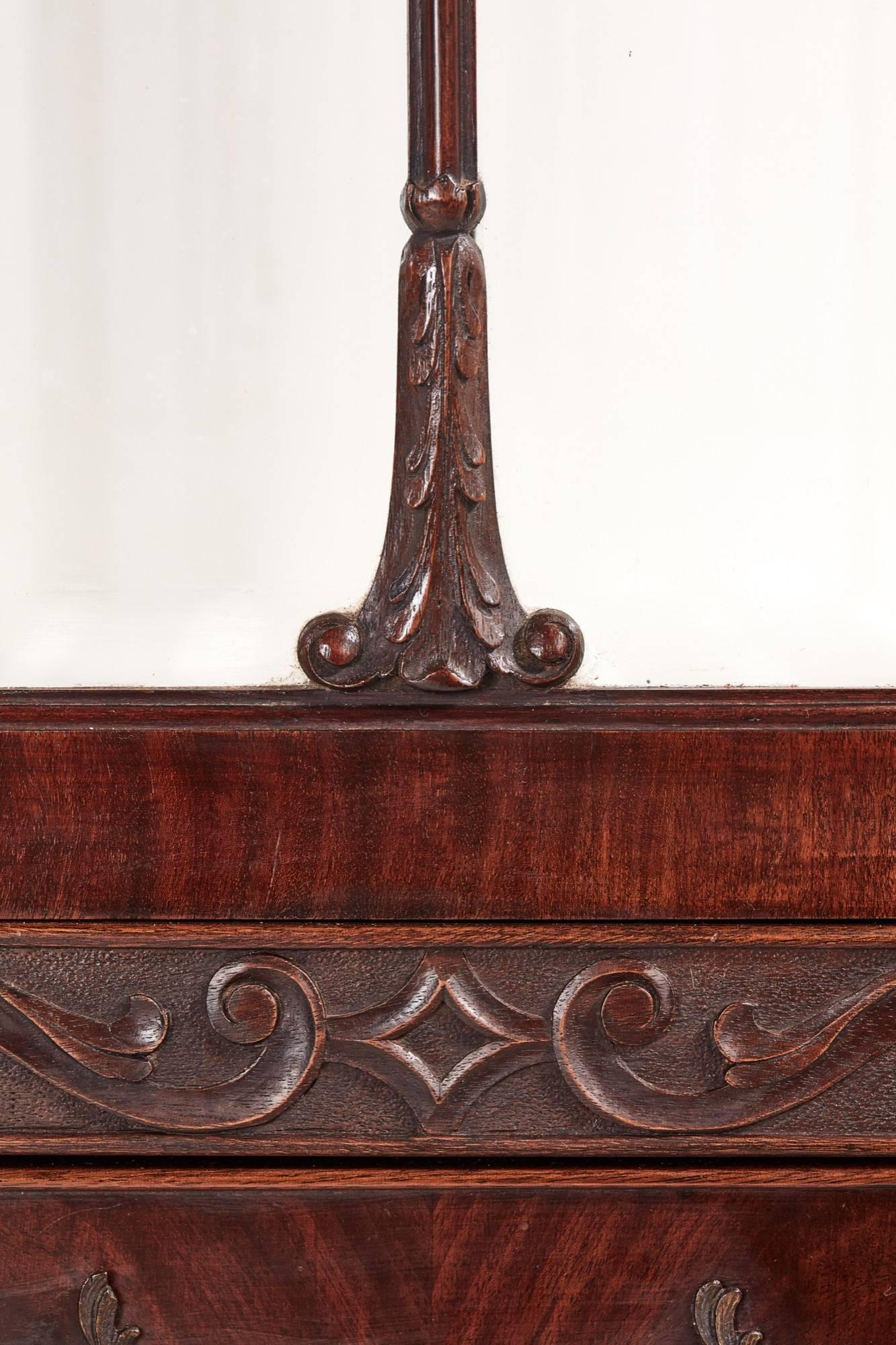 Fine Chippendale Revival Carved Mahogany Breakfront Display Cabinet 3