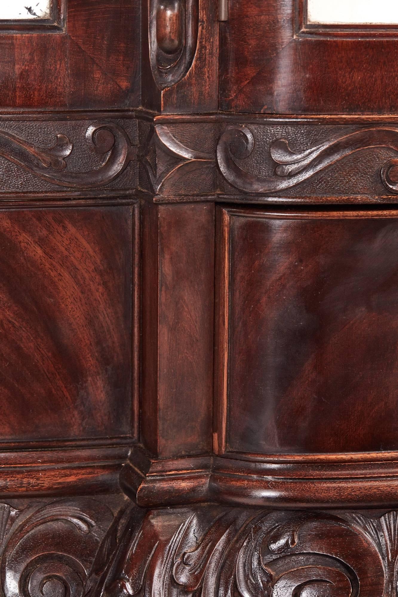 Victorian Fine Chippendale Revival Carved Mahogany Breakfront Display Cabinet