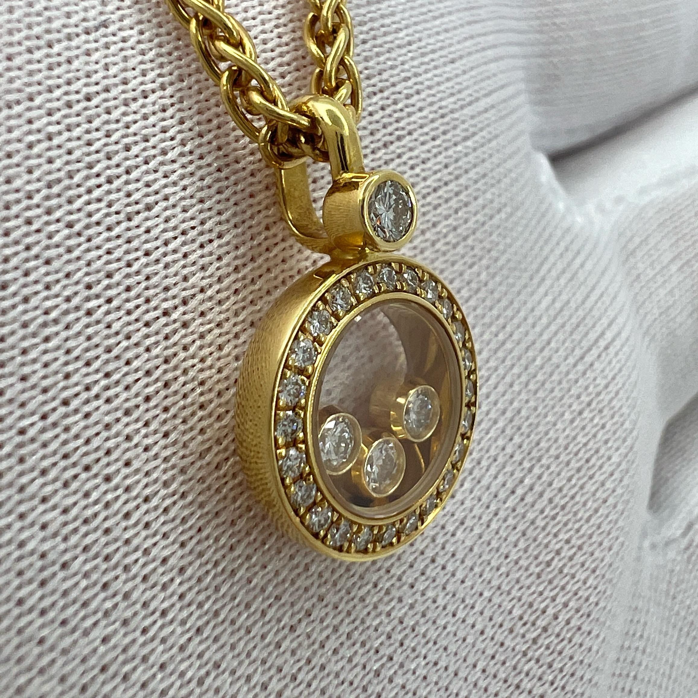 Fine Chopard Happy Diamonds Round Halo 18k Yellow Gold Pendant Necklace with Box For Sale 1