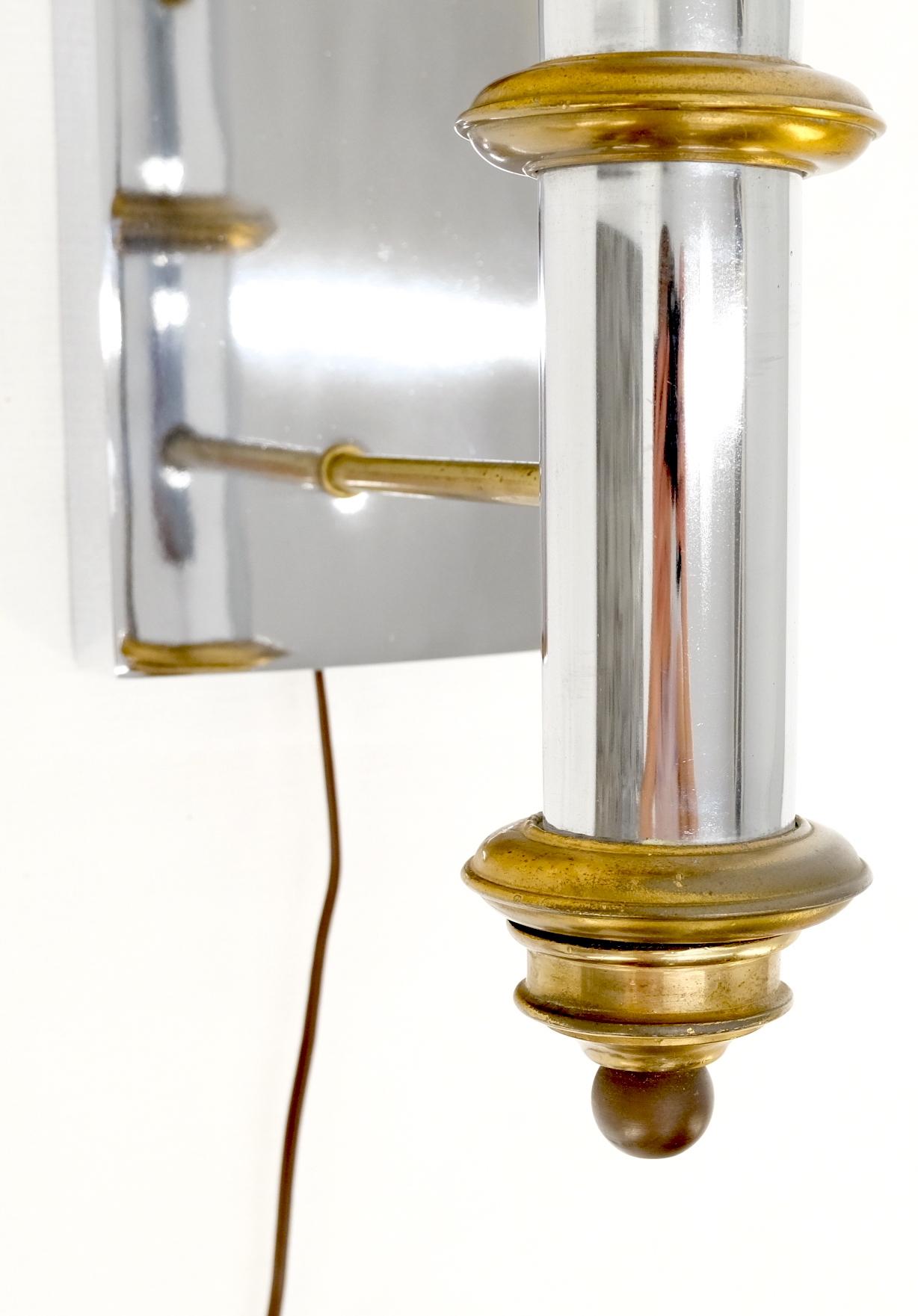 Fine Chrome Brass Mid Century Modern Sconce Light Fixture Lamp For Sale 8