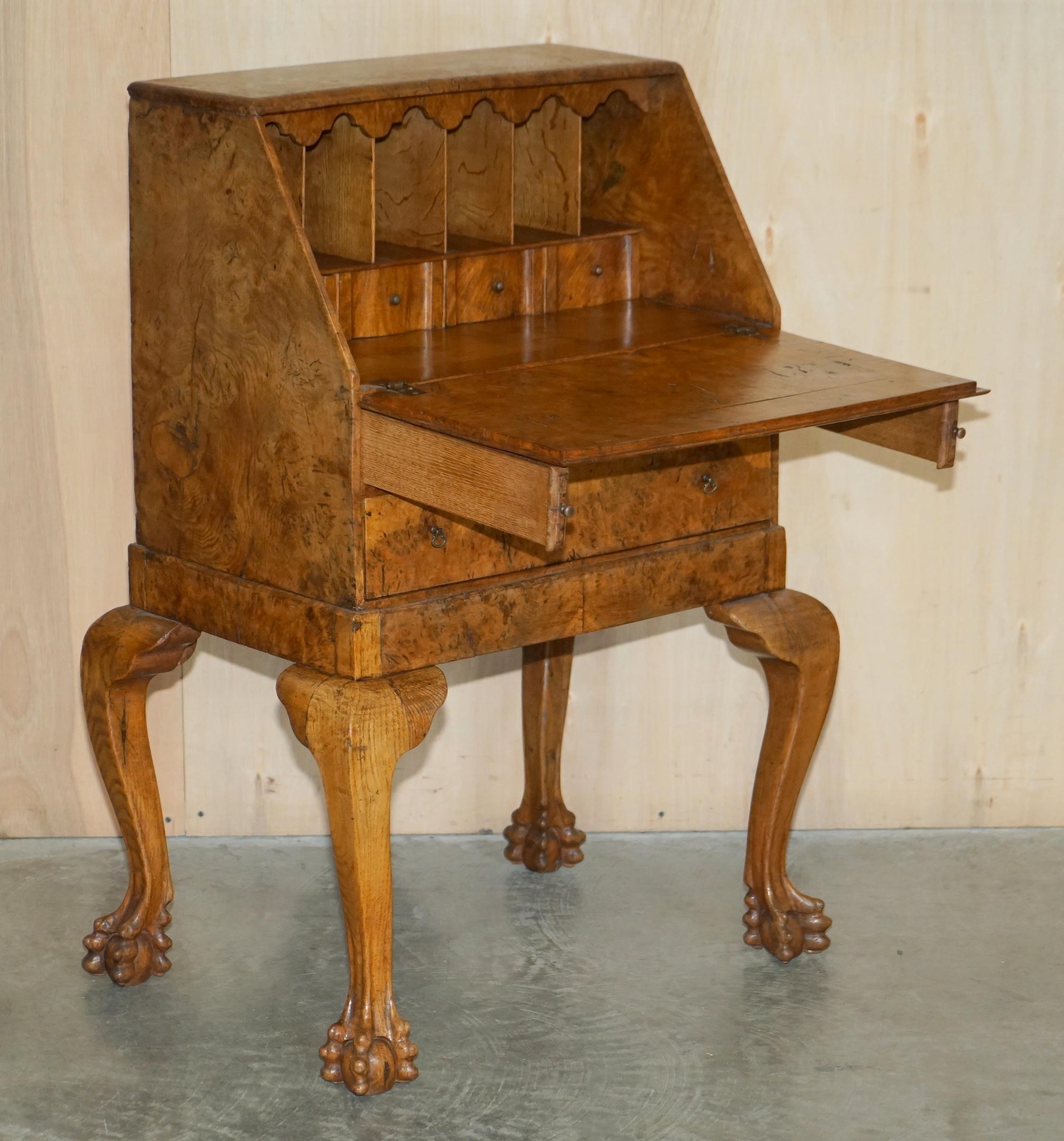 Fine circa 1800 Pollad Oak Writing Bureau Desk Claw & Ball Hand Carved Legs For Sale 7