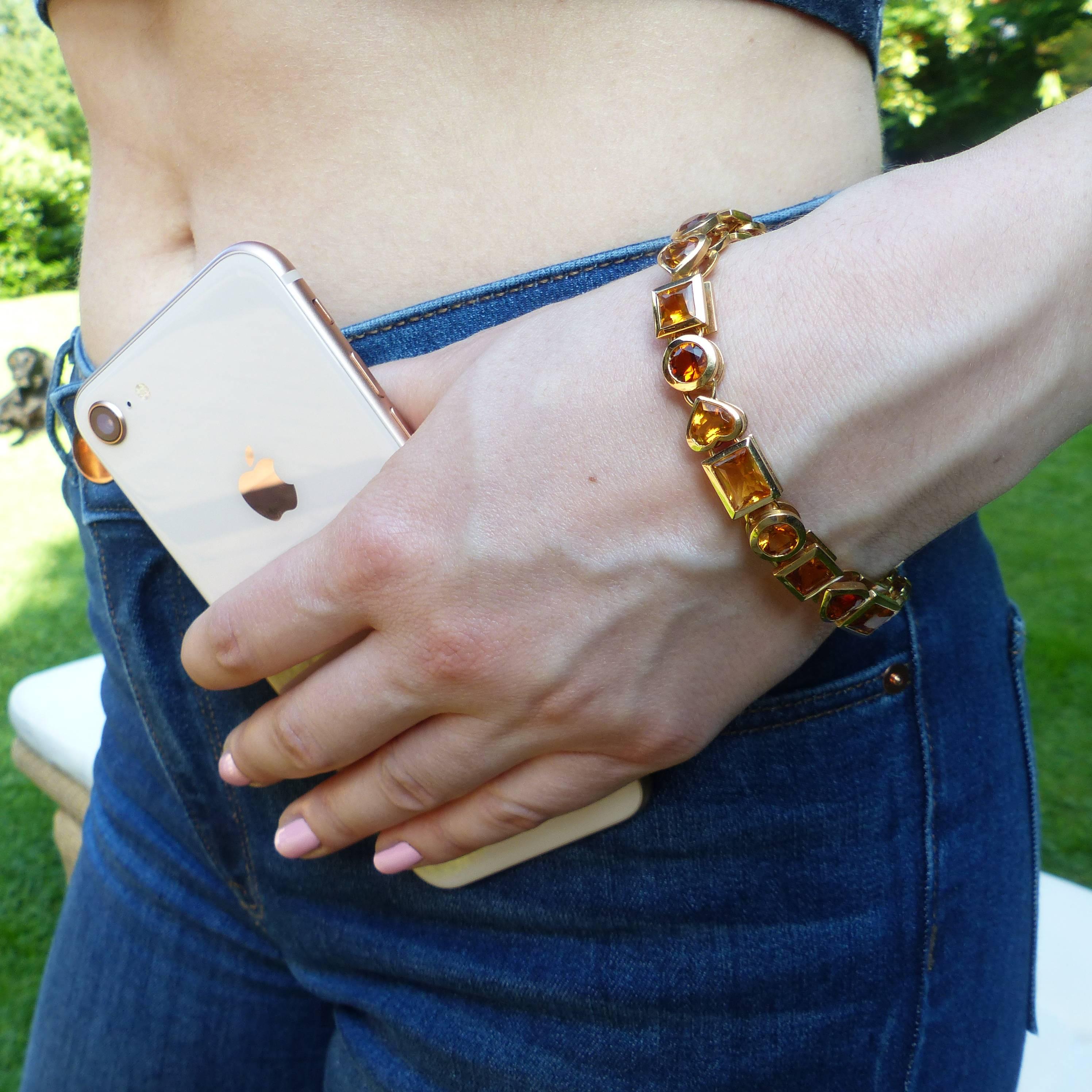 Armband aus 18 Karat Gold mit feinem Citrin  Damen im Angebot