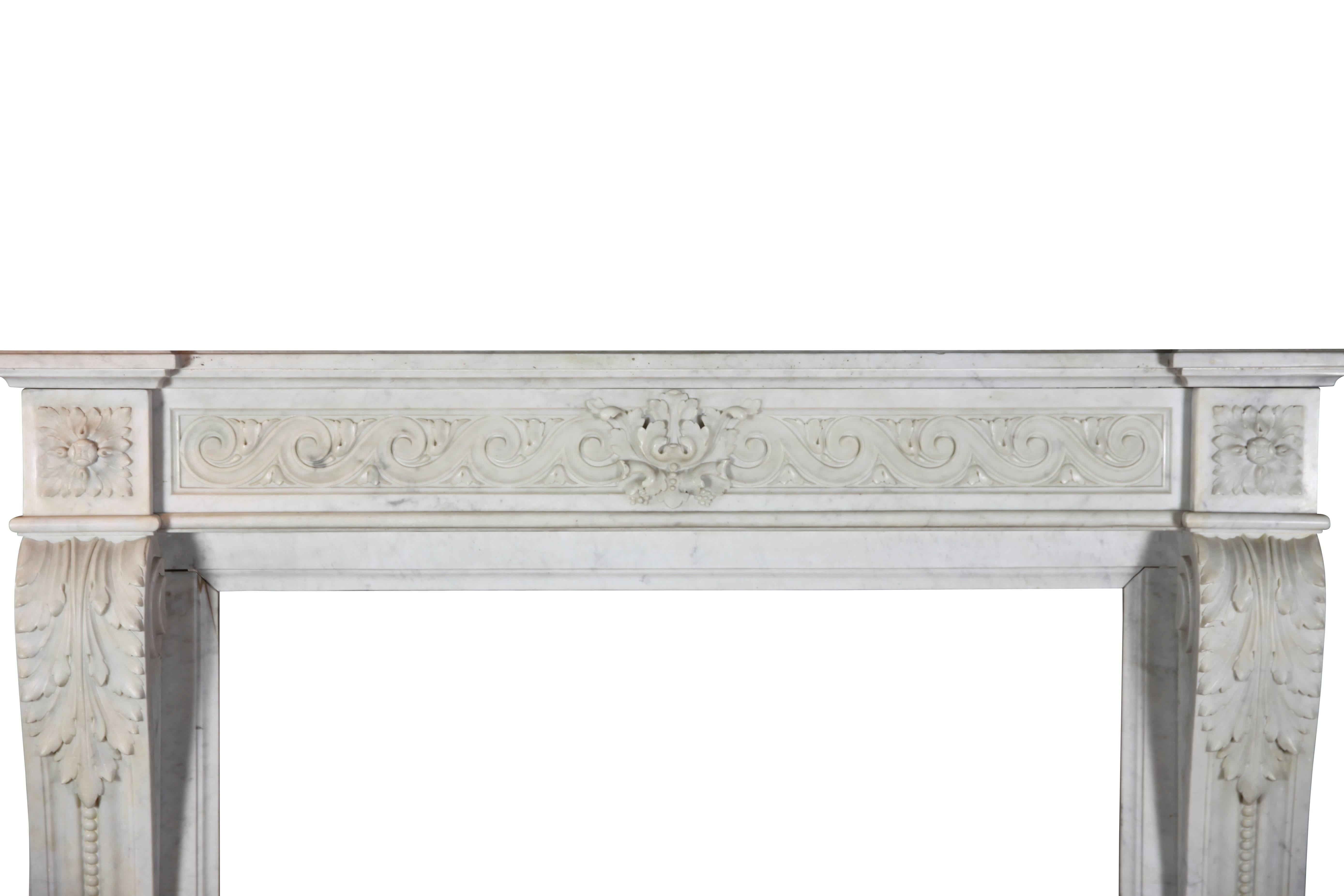 This is a quite small antique fireplace mantle in Carrara marble for a classic, modernistic interior design with lots of light coming into the room.
Very fine and original carving. Works too in a French apartment style decoration.
Measures:
136