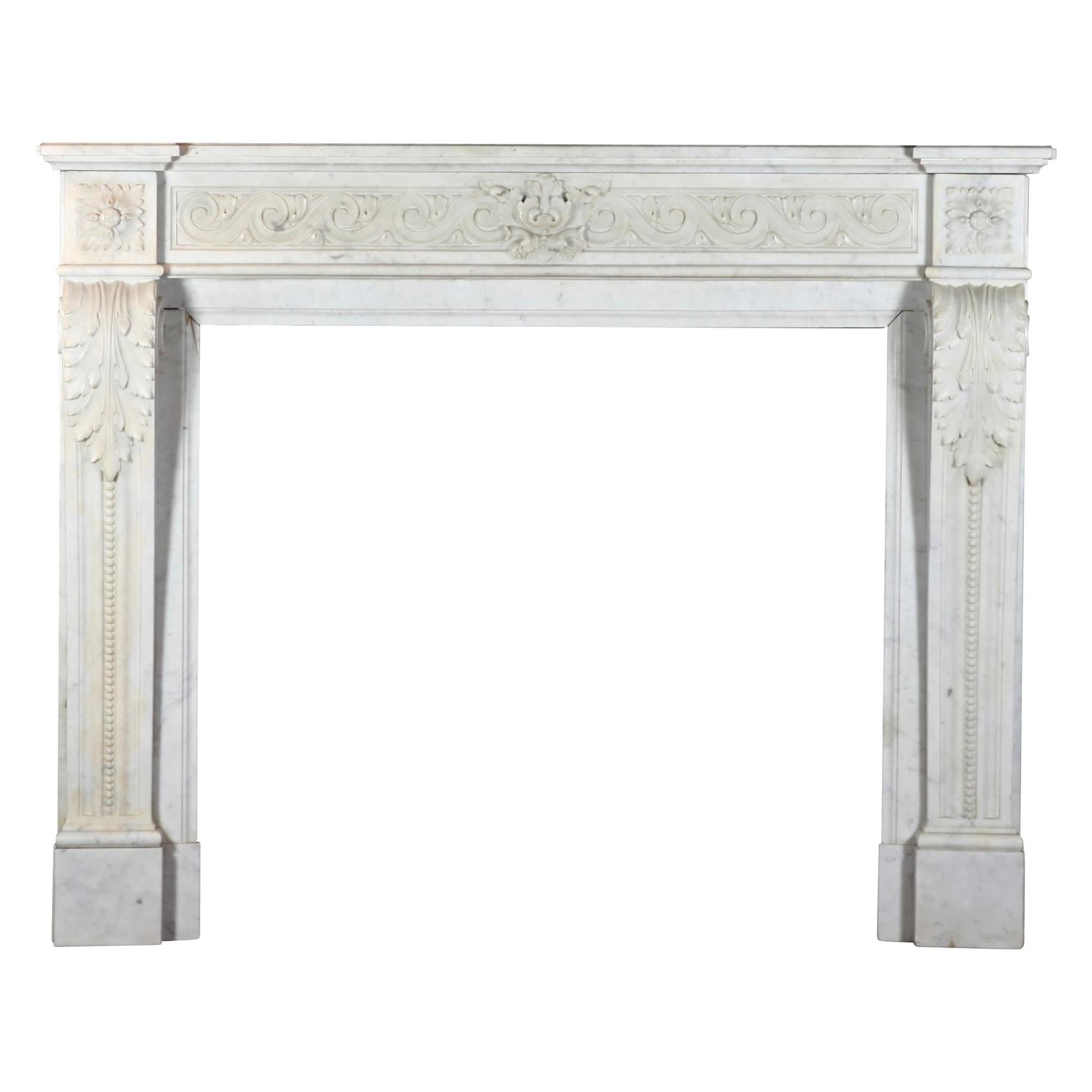 Fine Classic Vintage Fireplace Surround in White Carrara Marble For Sale