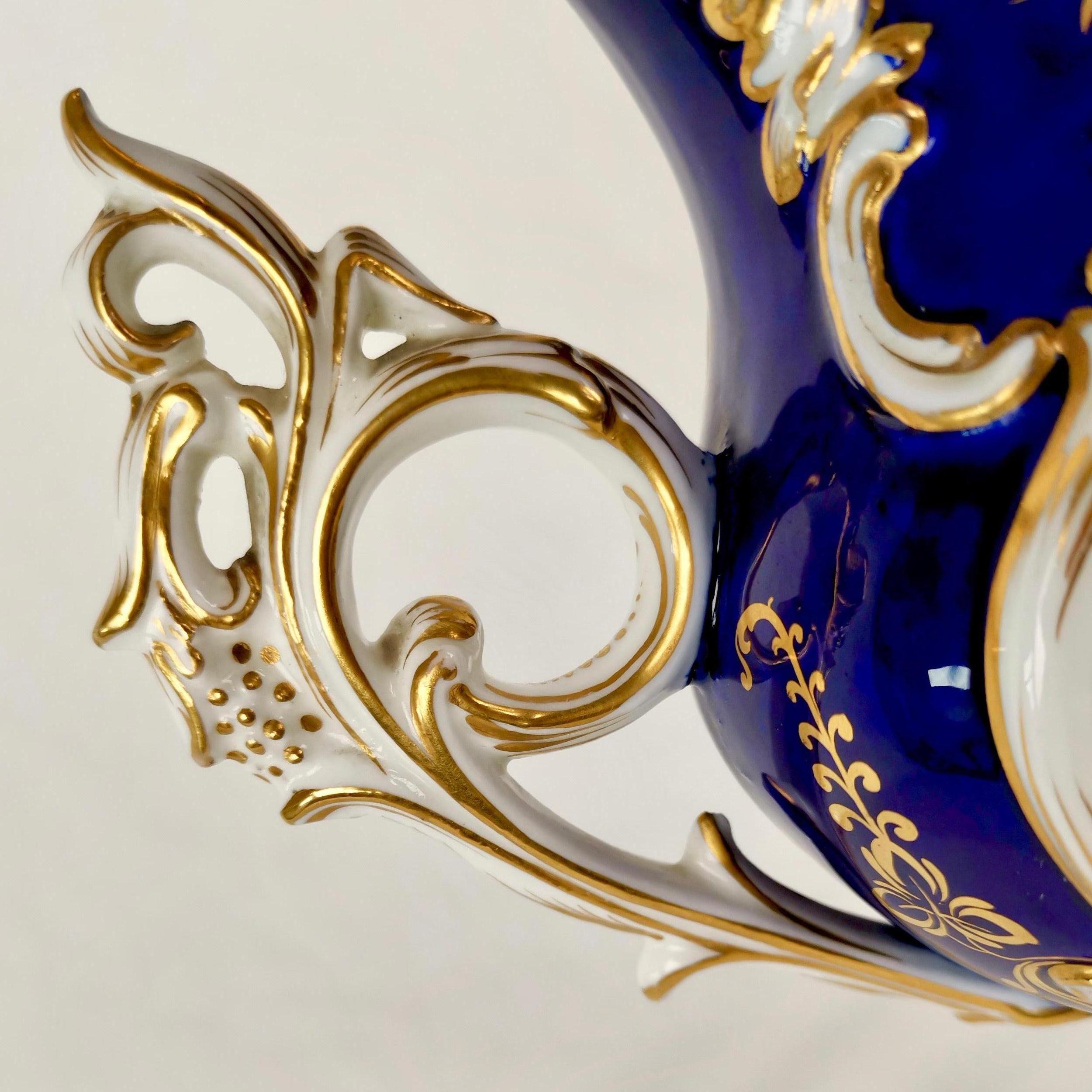 Porcelain Fine Coalport Vase, Rococo Revival Style, circa 1835