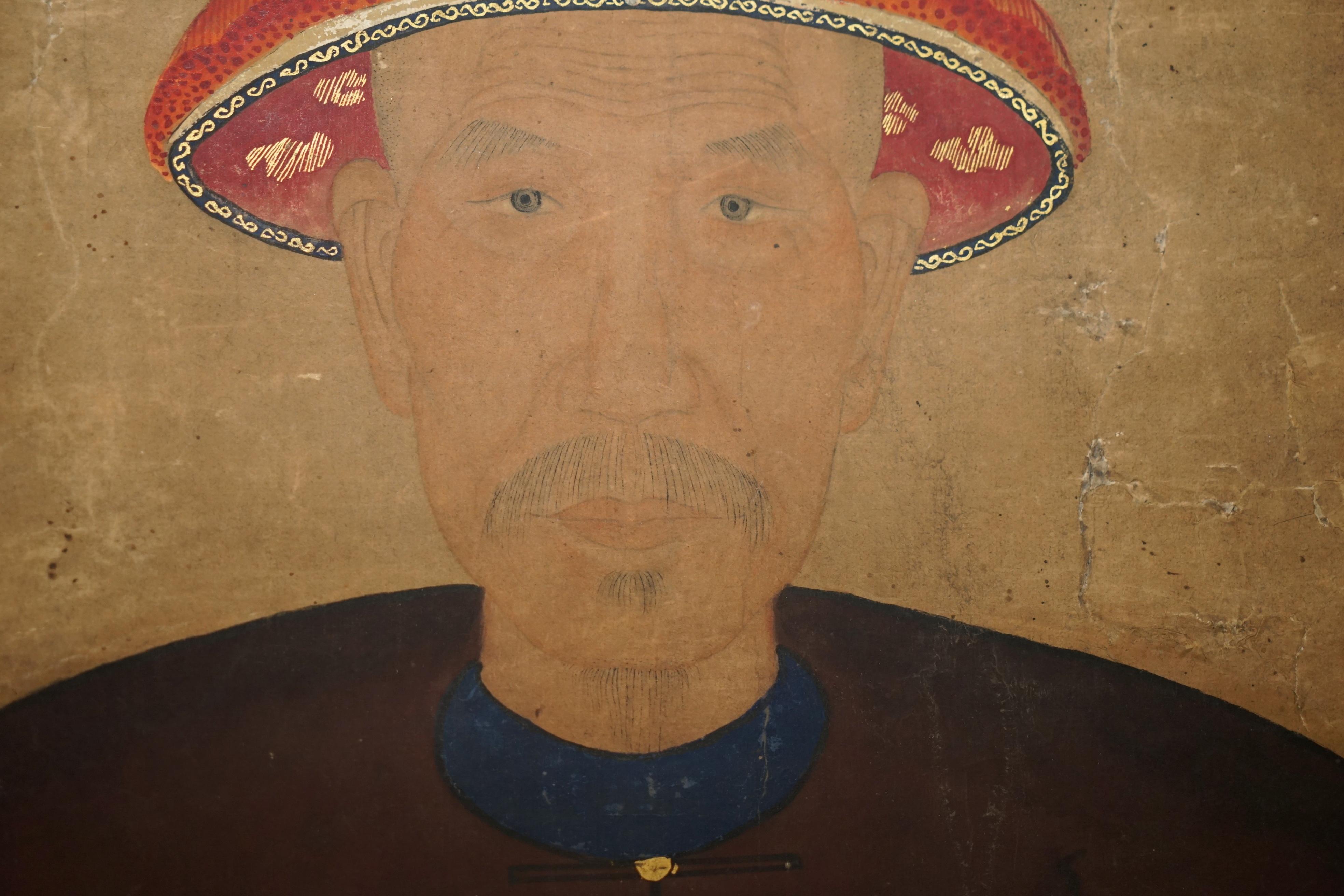 Milieu du XIXe siècle FINE & COLLECTABLE 2.4 METER HIGH ANTIQUE CIRCA 1860 CHINESE ANCESTRAL PORTRAiT en vente