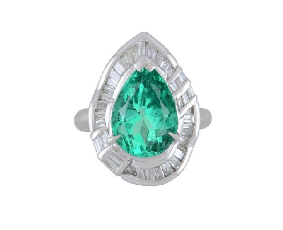 Fine Colombian Emerald Diamond Platinum Ring, GIA Certified For Sale 3