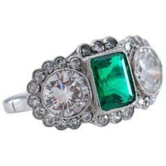 Fine Columbian Emerald and Diamond Ring