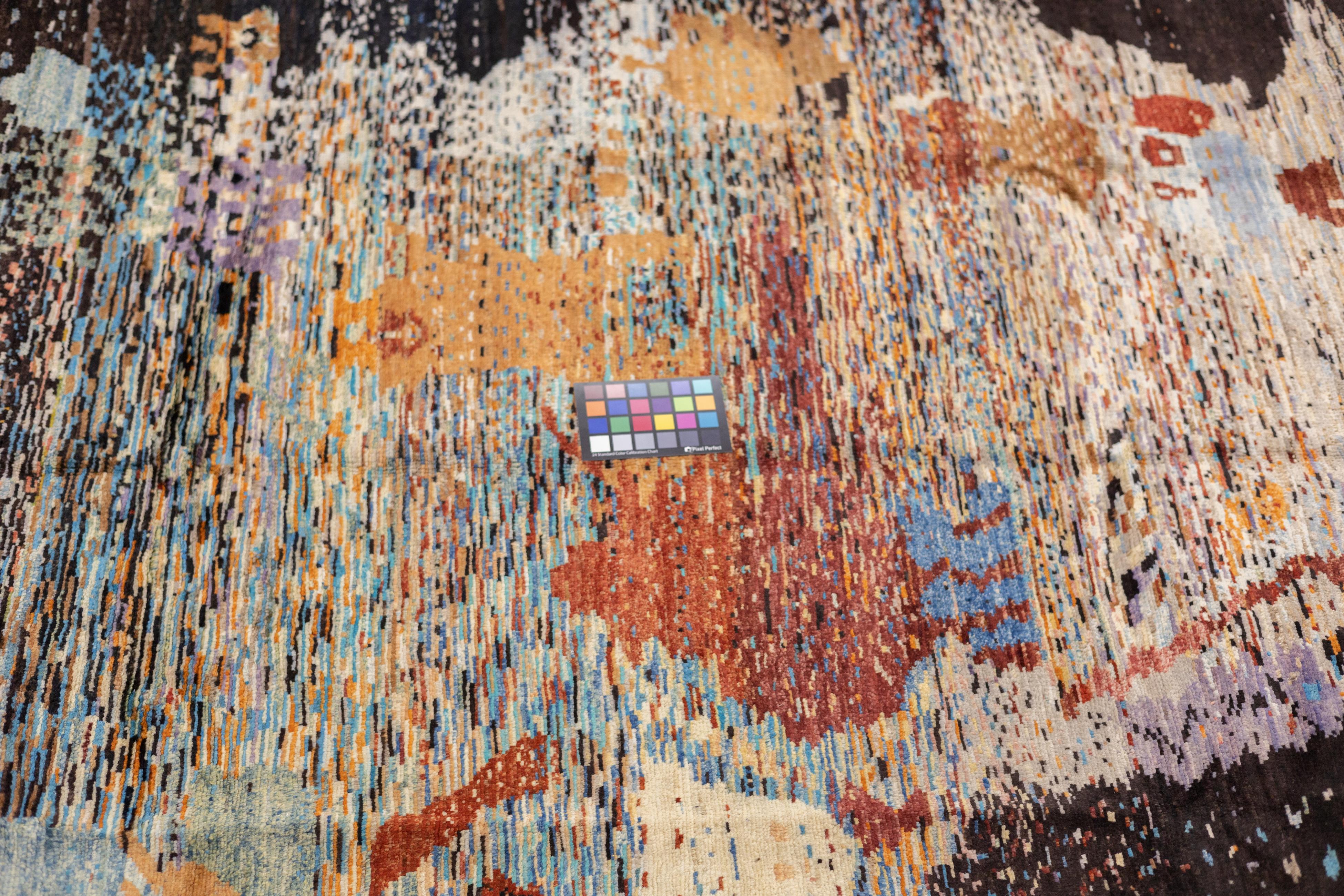 Fine Contemporary Wool Rug 5'5