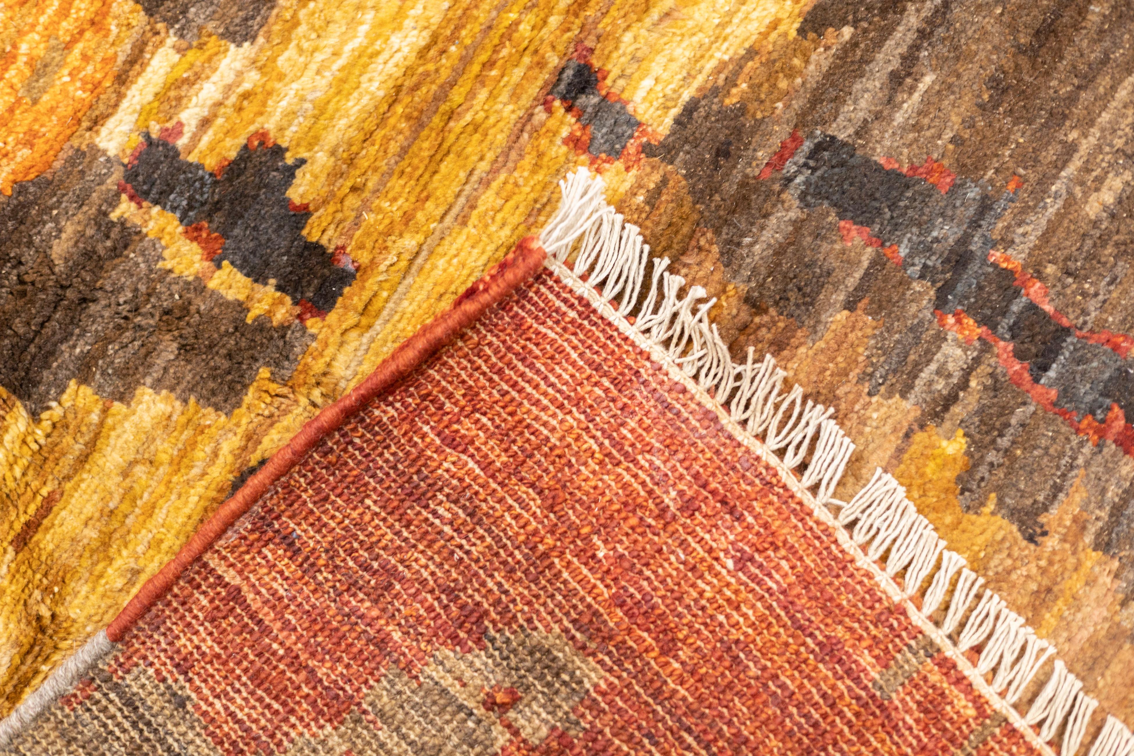 Fine Contemporary Wool Rug 6'6