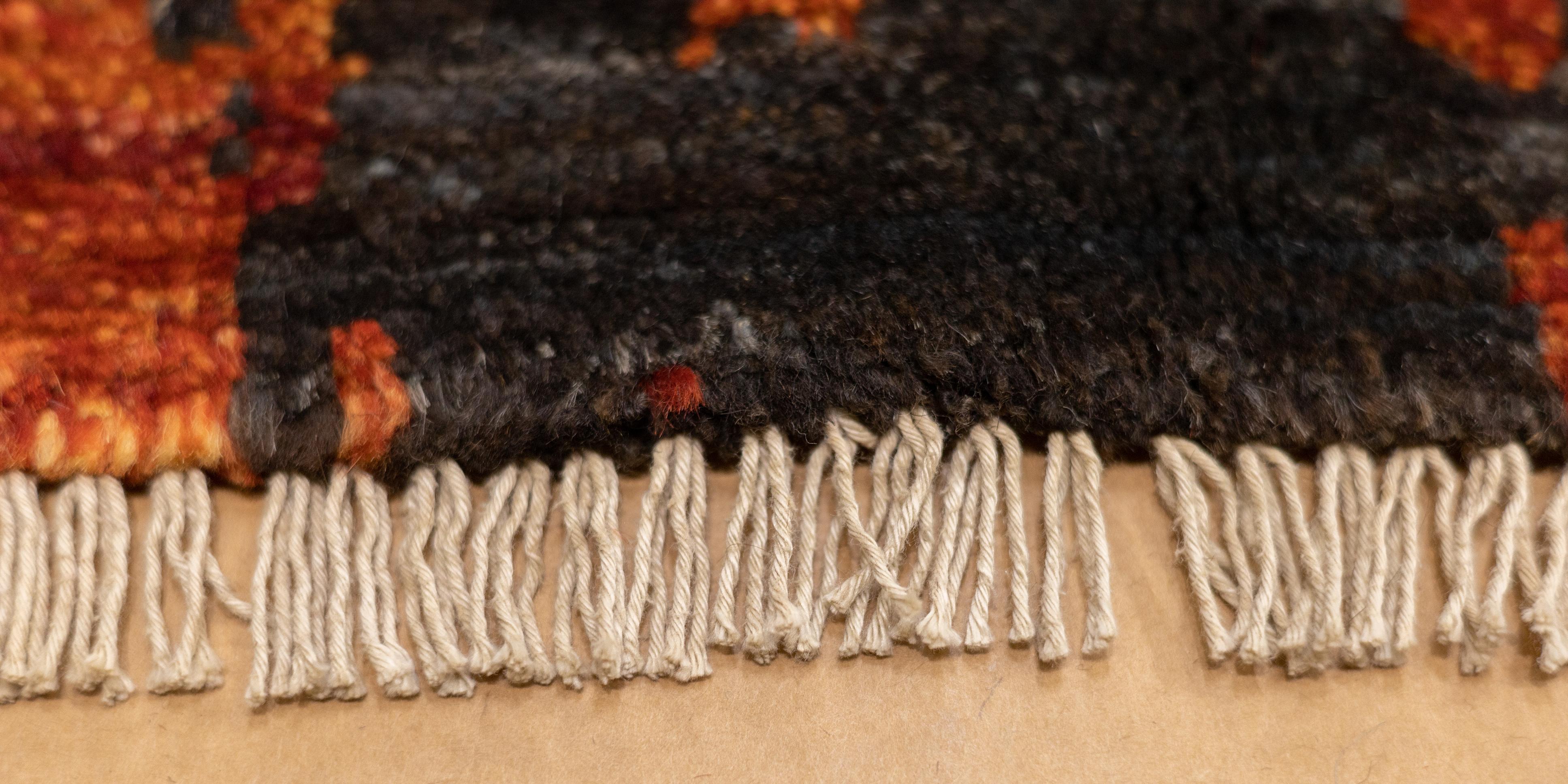 Fine Contemporary Wool Rug 6'6