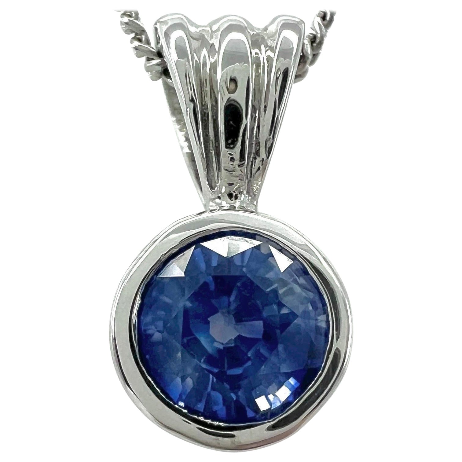 18k Weißgold Rundschliff Kornblumenblauer Ceylon-Saphir-Anhänger mit Rundschliff