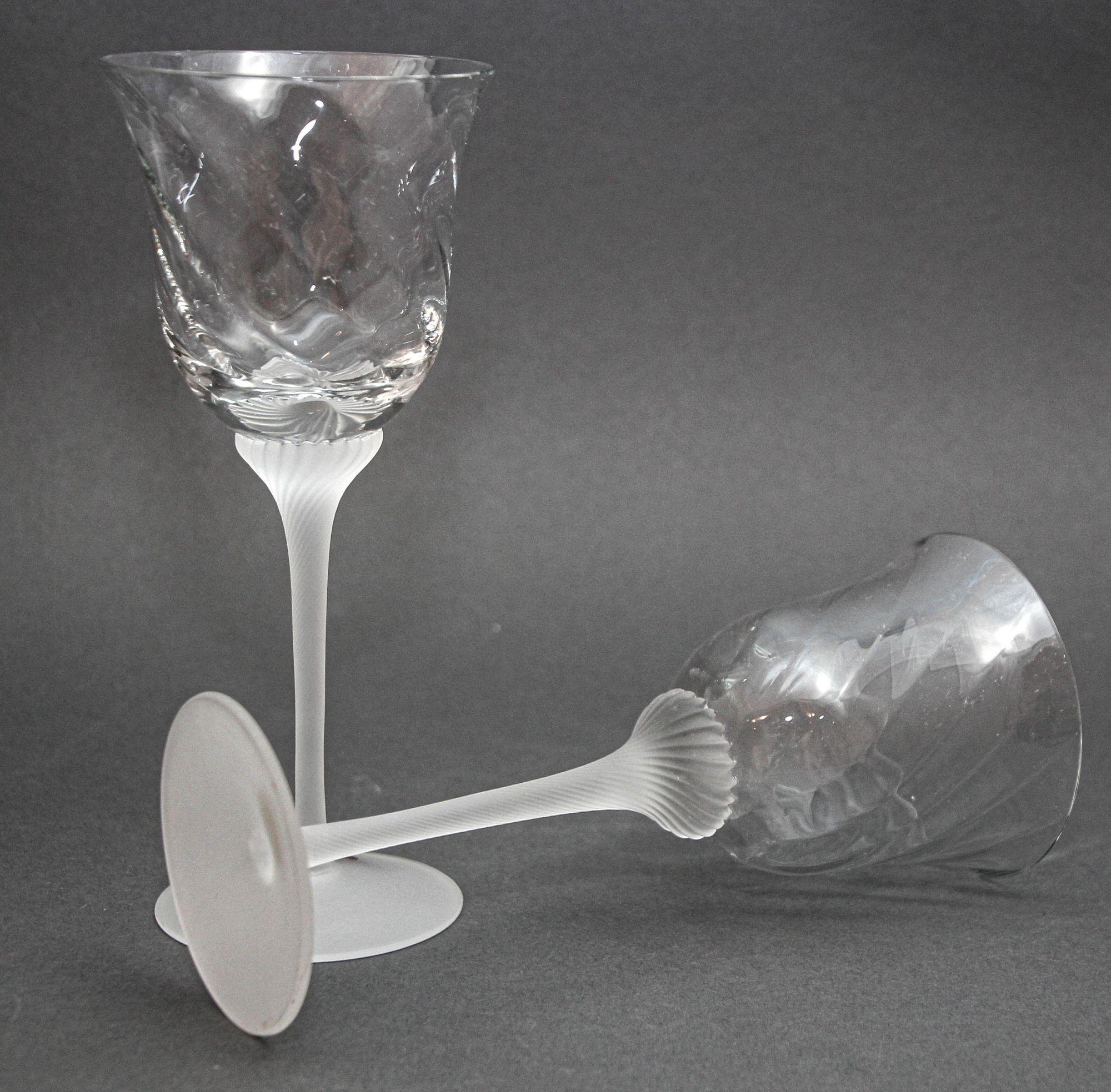 Hand-Crafted Fine Crystal Stemware Frosted Swirl Wine Goblets Set of 4 For Sale