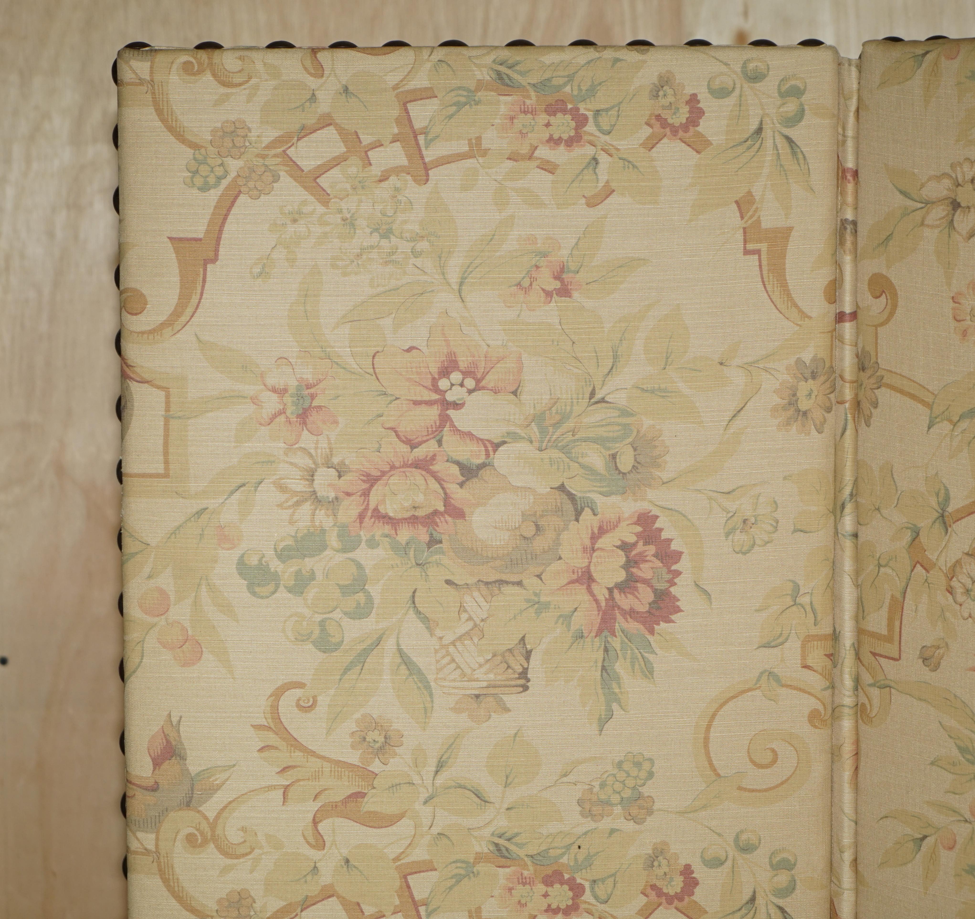 Hand-Crafted Fine Custom Made George Smith Chelsea Hardwood & Floral Upholstered Room Divider For Sale