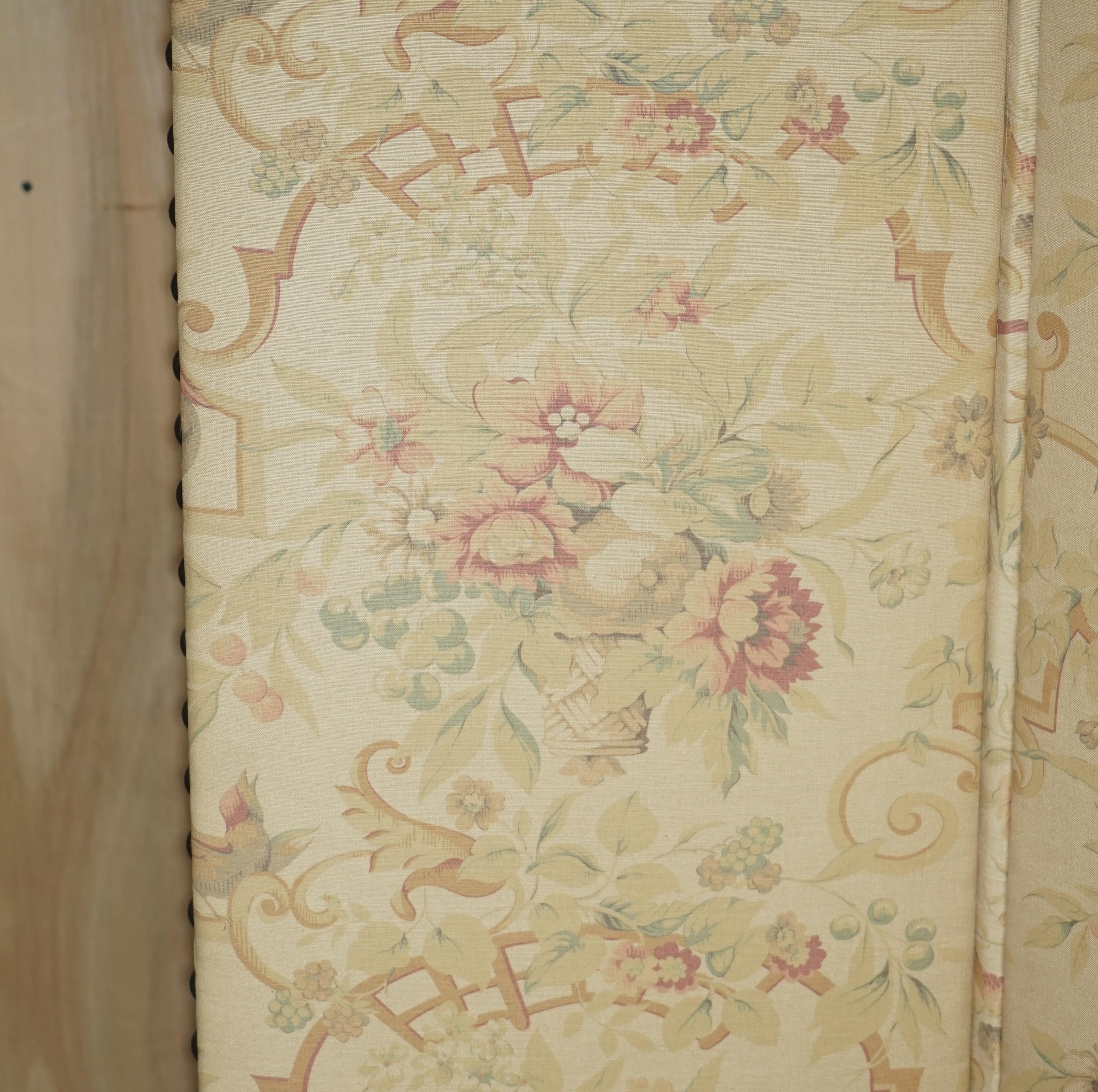 20th Century Fine Custom Made George Smith Chelsea Hardwood & Floral Upholstered Room Divider For Sale