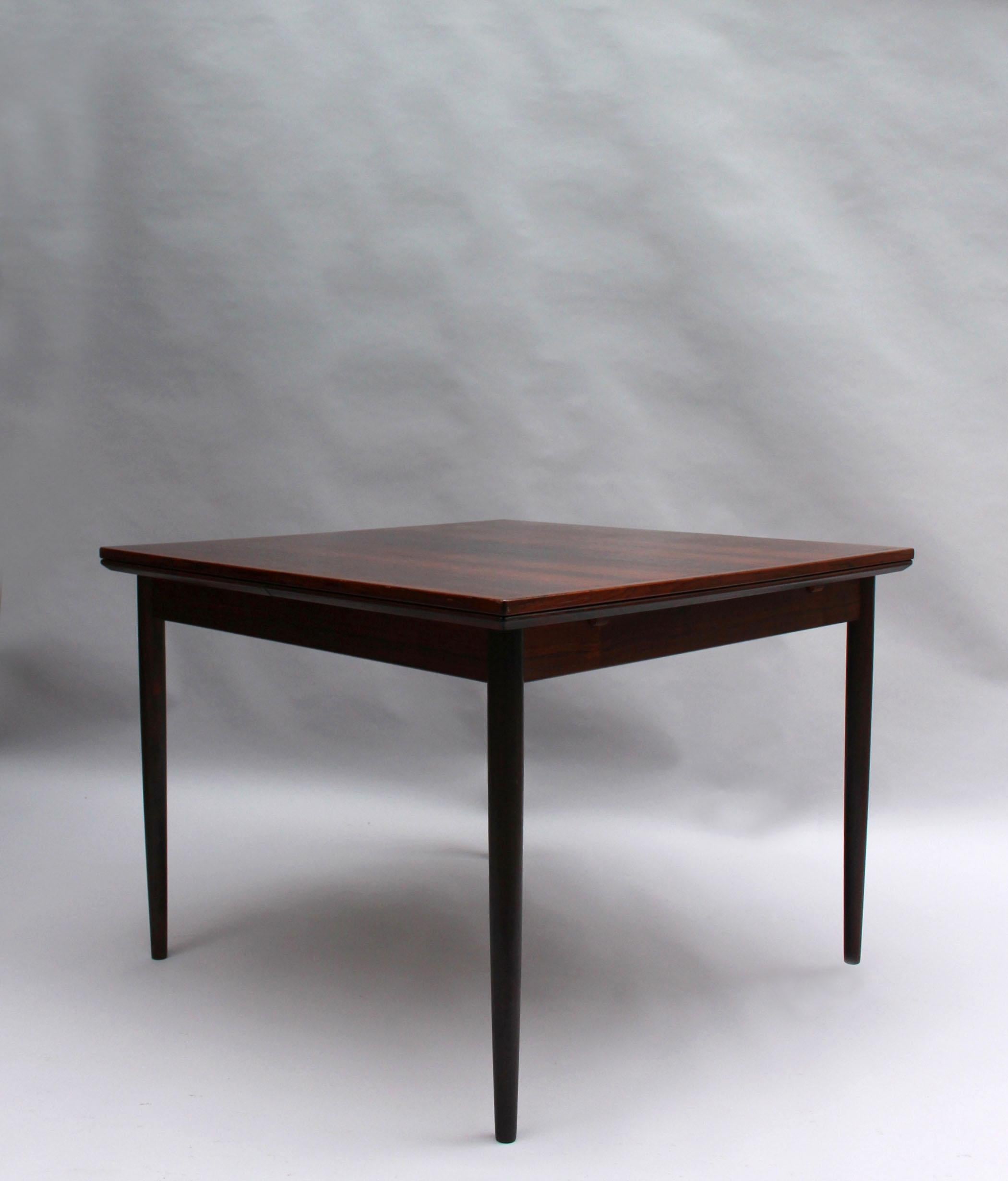 Mesa extensible danesa de palisandro de los años 60 de Svend Erik Jensens Møbelfabrik Palo de rosa en venta