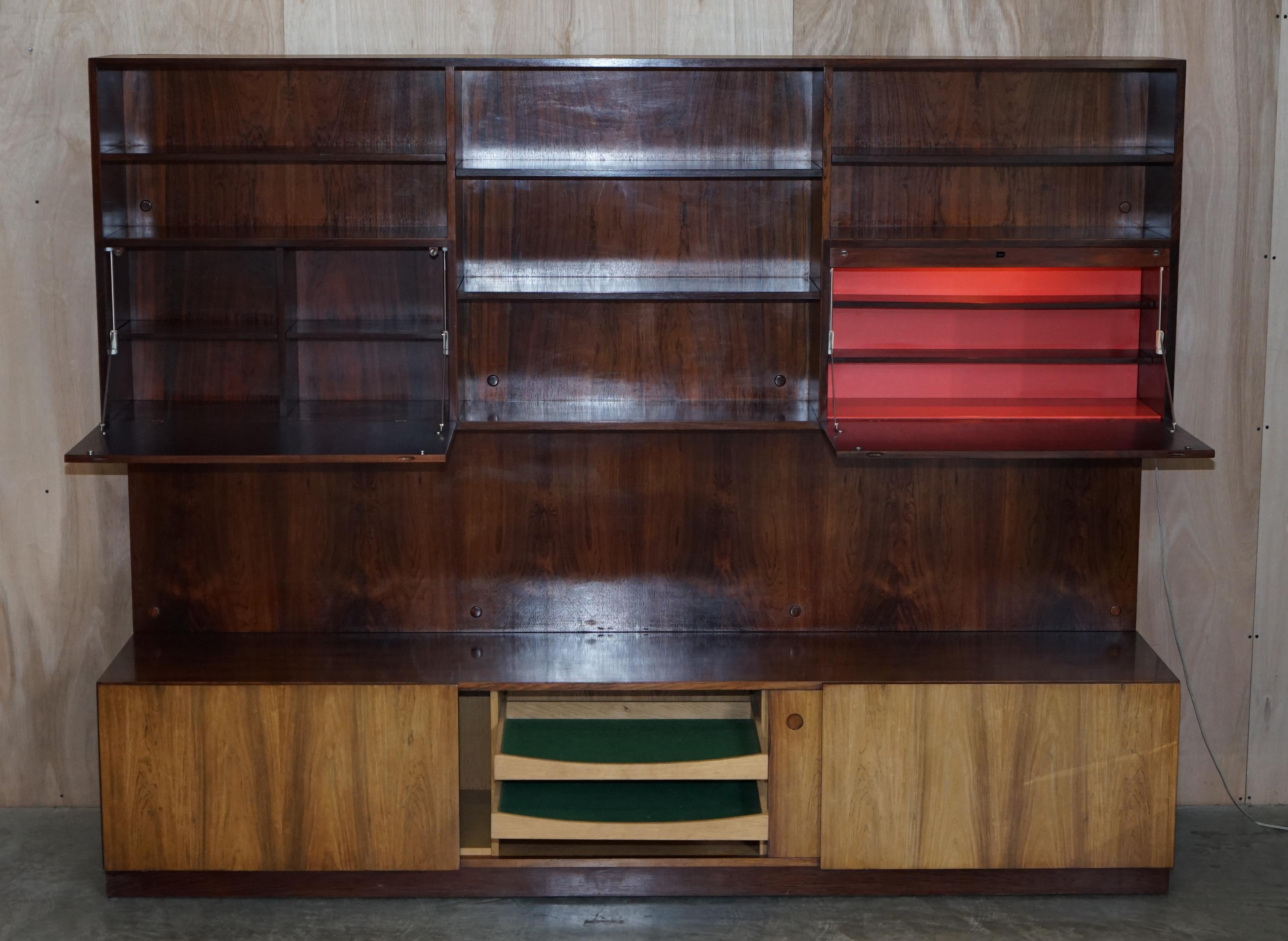 Fine Danish Hardwood Mid-Century Modern 1960's Bookcase Bar Sideboard For Sale 6