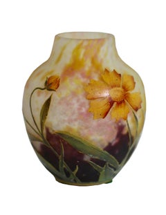 Fine Daum Nancy Cameo and Enamel Glass Vase