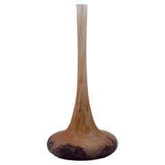 Fine Daum Nancy glass vase "sigh"