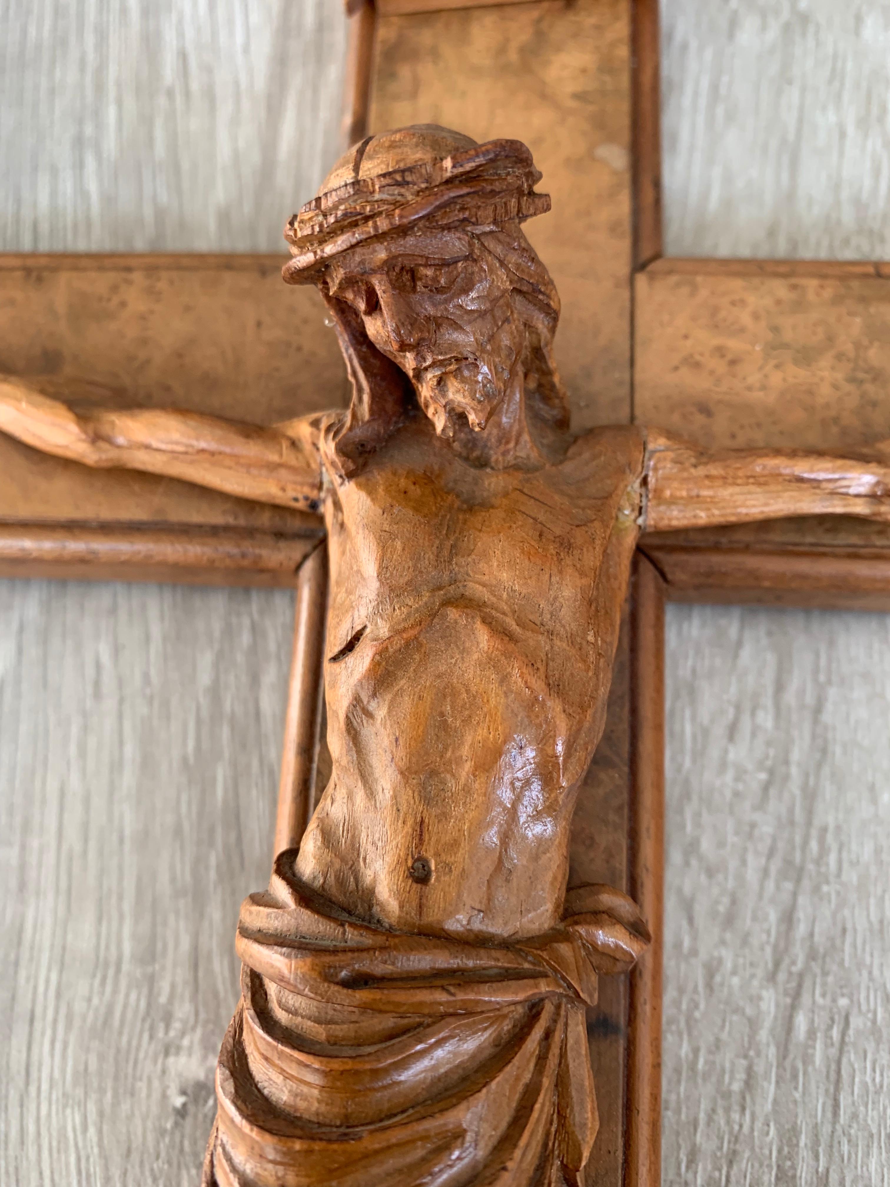 Hand-Carved Fine Detailed Early 1900s Carved Burl Walnut Wood Wall Crucifix Corpus of Christ