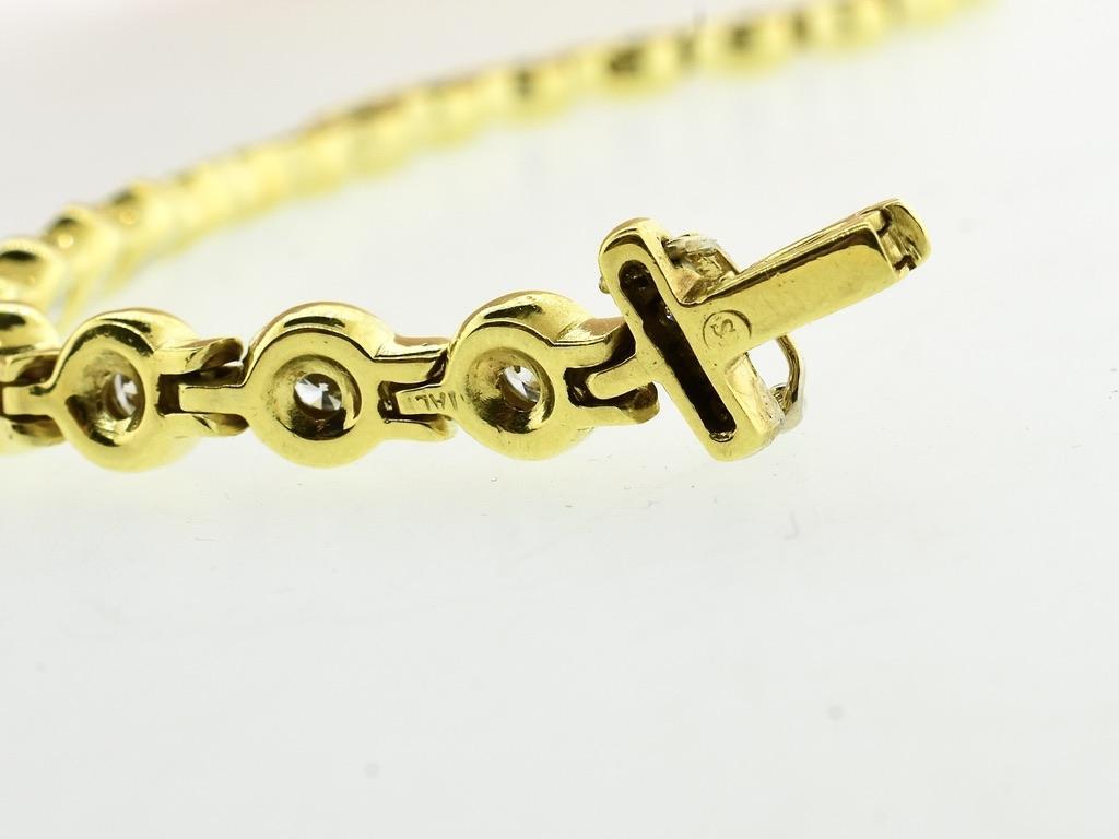 Bracelet à maillons souples en or jaune 18K et diamants fins en vente 7