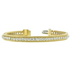 Fine Diamond Bracelet in Yellow and White Gold, Contemporary.